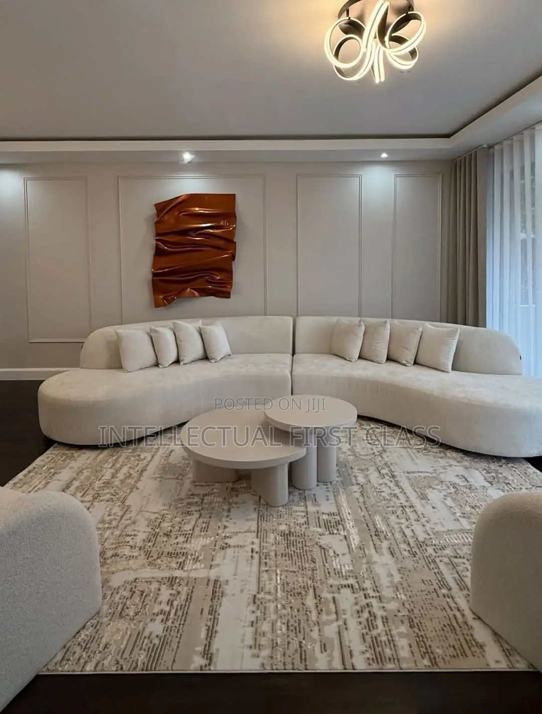 Luxury Curved Sofas Seats