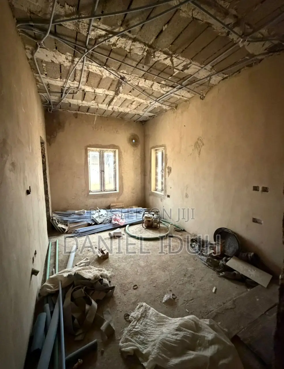 4bdrm Duplex in Kaura for sale