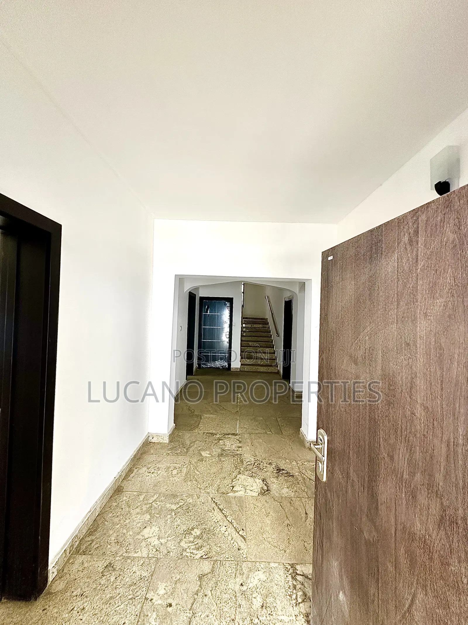 6bdrm Duplex in Maitama Main for rent