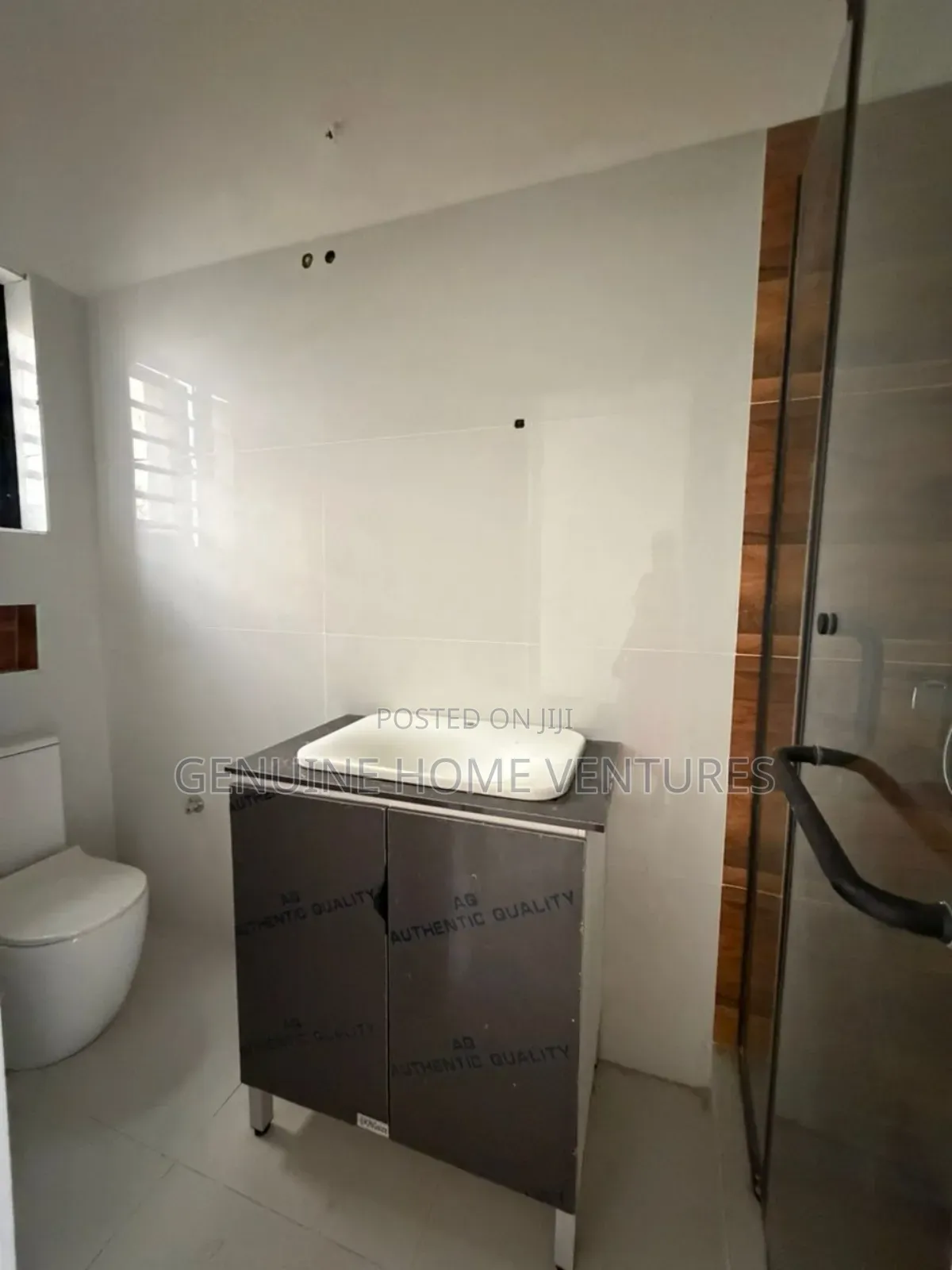 4bdrm Duplex in Chevron Lekki for sale