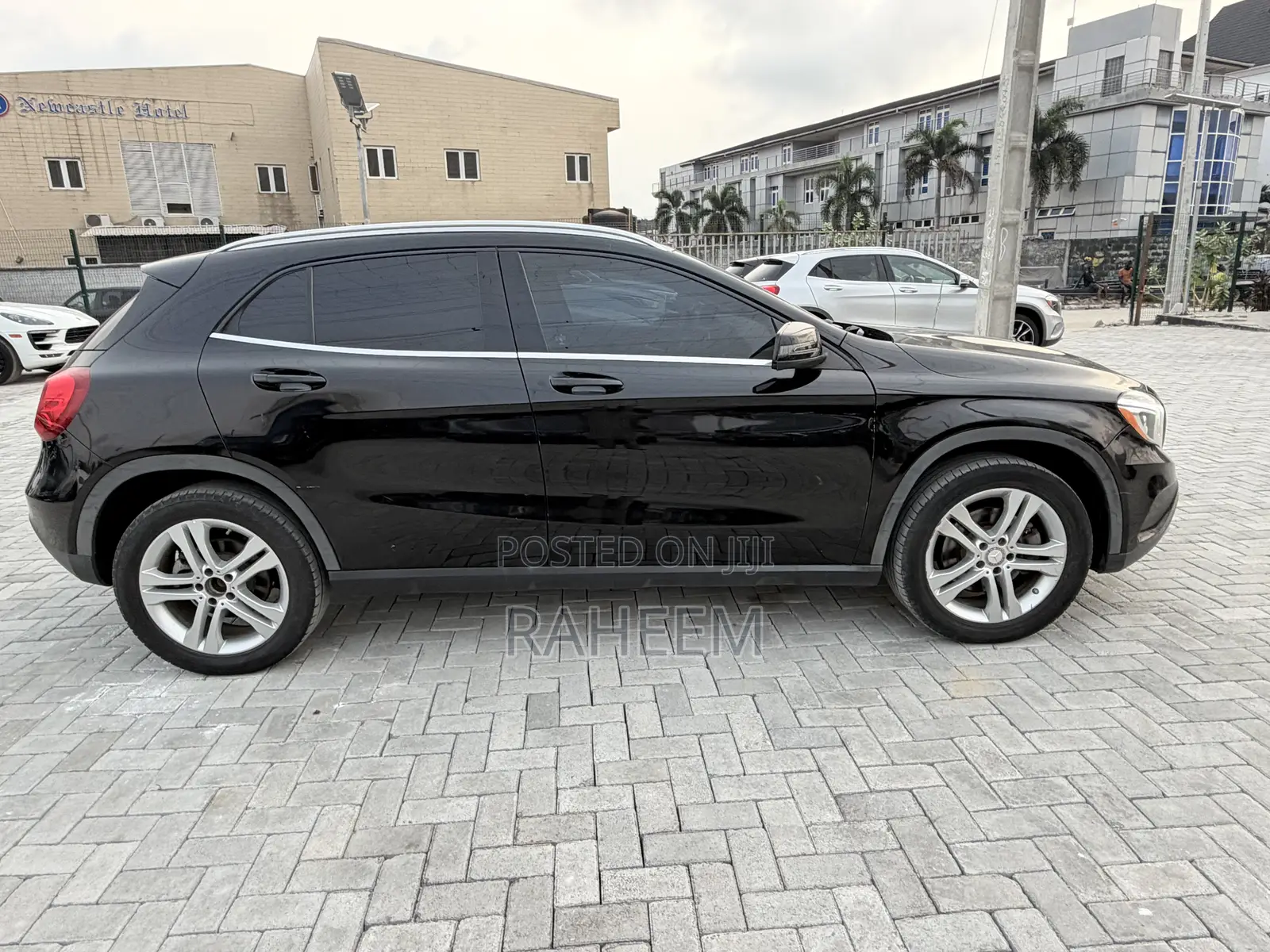 Mercedes-Benz GLA 250 2015 Black