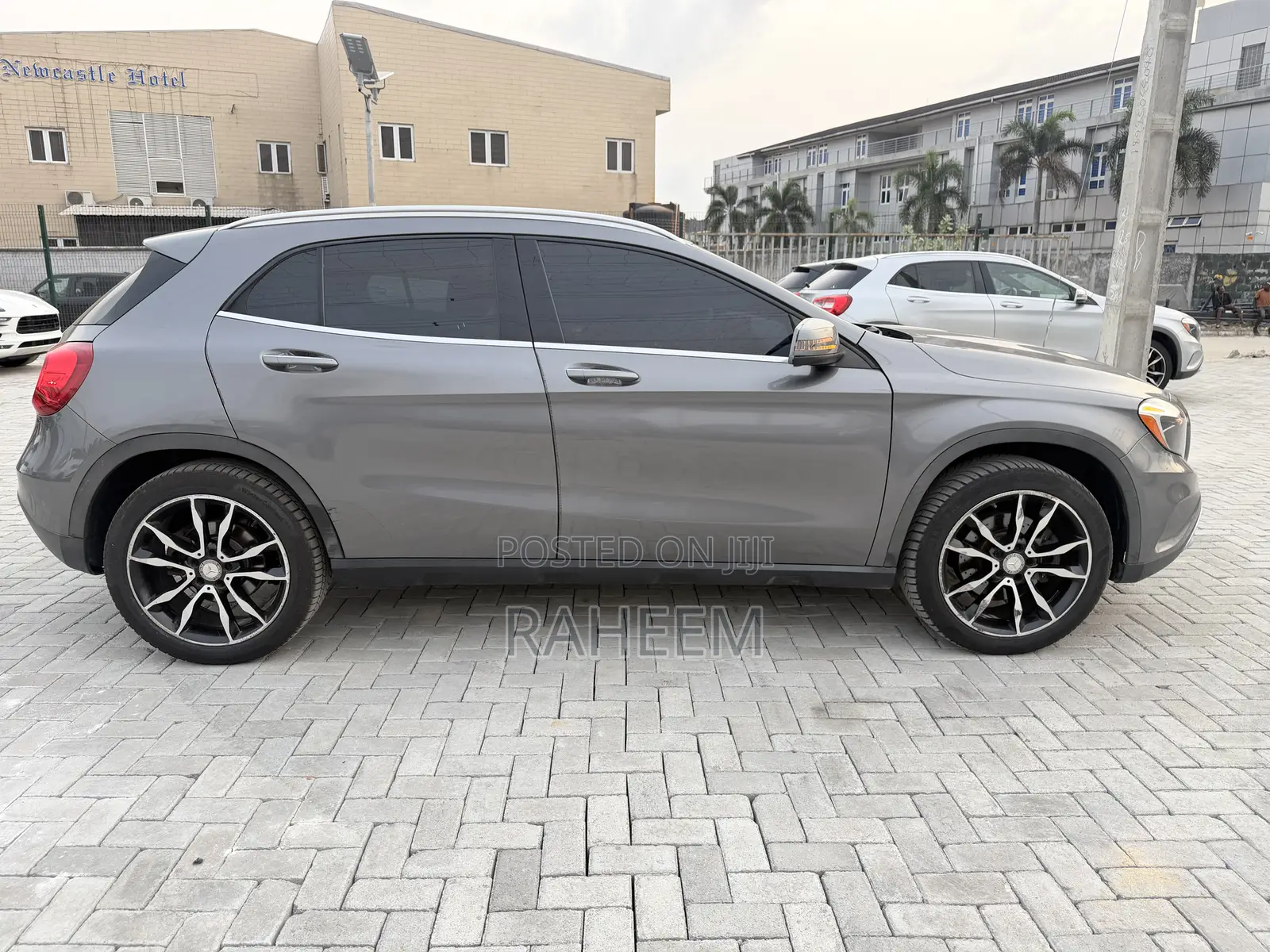 Mercedes-Benz GLA 250 2016 Gray