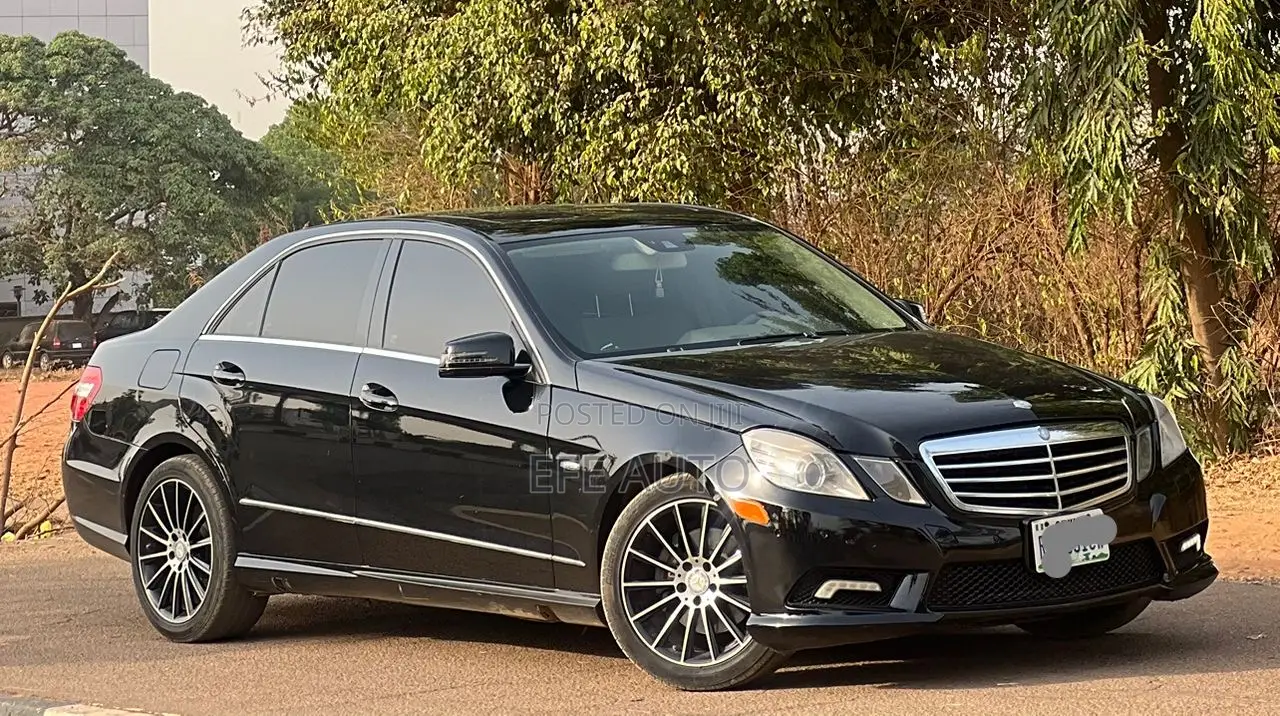Mercedes-Benz E350 2012 Black