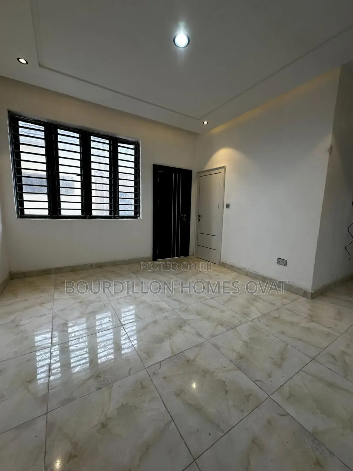 3bdrm Apartment in Ikate Lekki Lagos for rent