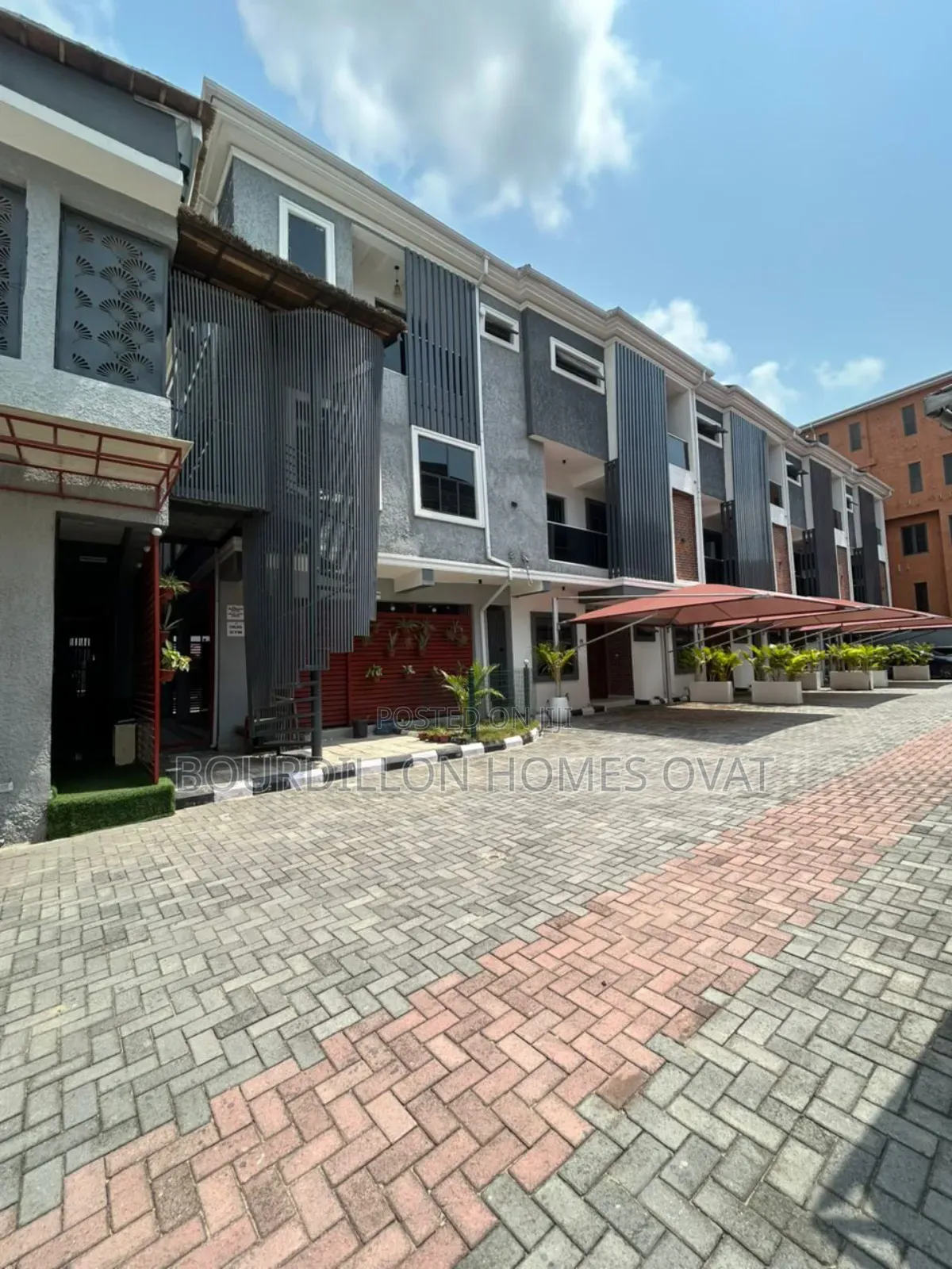 4bdrm Duplex in Ikate Lekki Lagos for sale