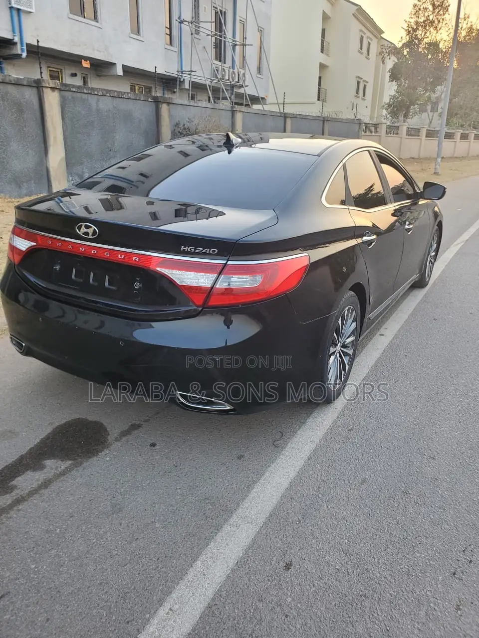 Hyundai Grandeur 2.2 CRDi 2012 Matt Black