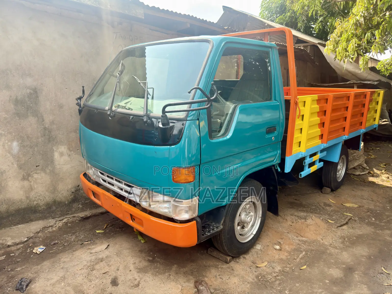 Toyota Dyna 200 Unregistered (Tokunbo) 6 Tyres Petrol Engine