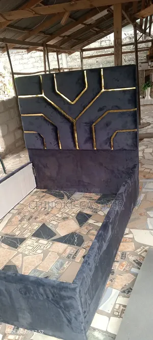 4*6 Bedframe