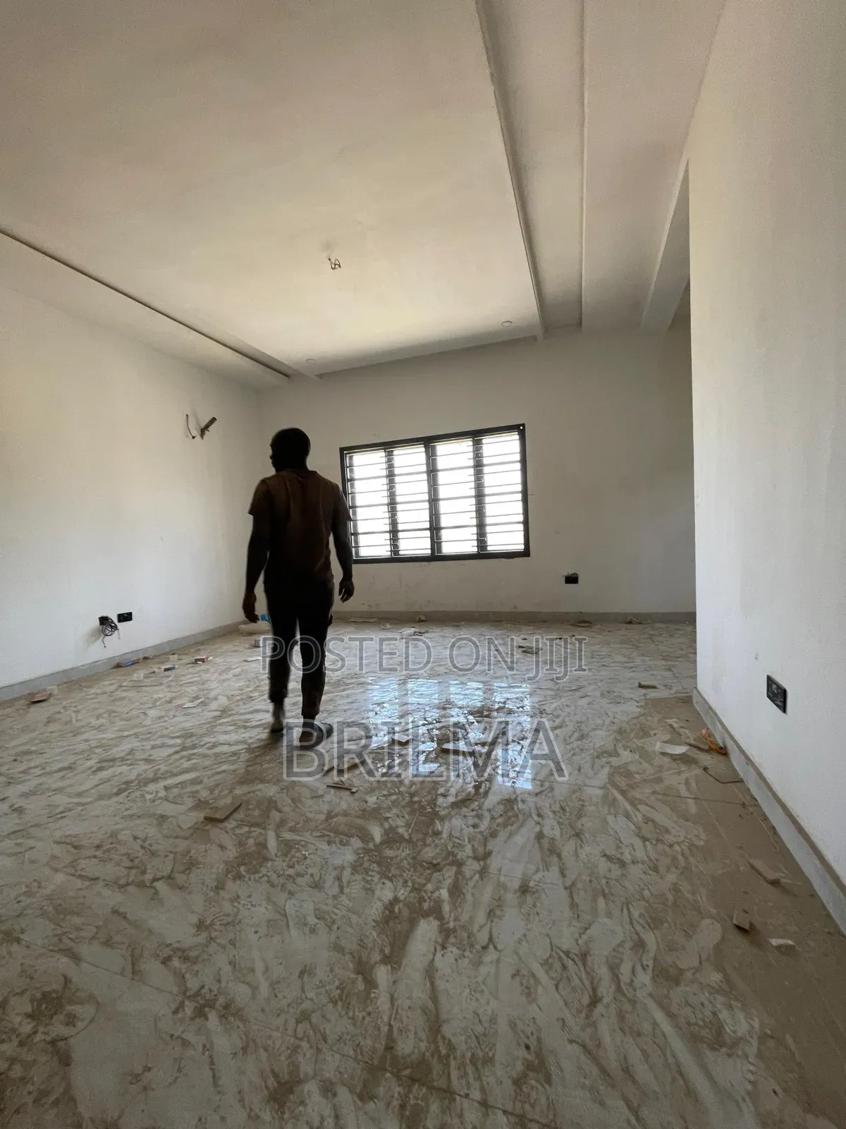 4bdrm Duplex in Life Camp for rent