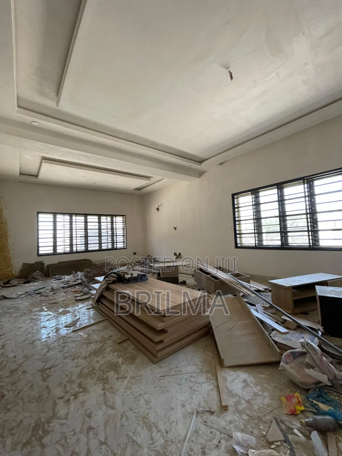 4bdrm Duplex in Life Camp for rent