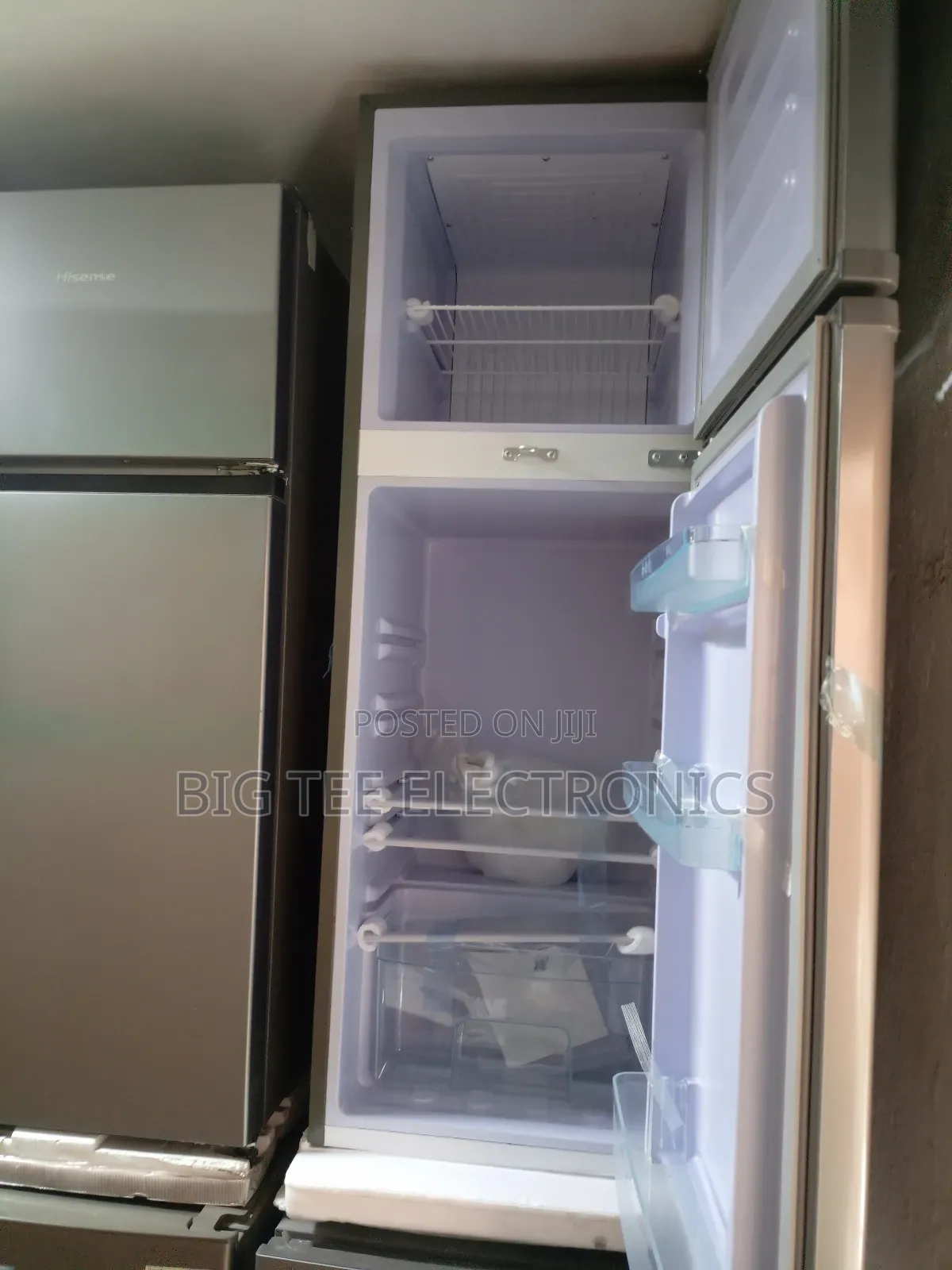 Lg Fridge and Freezer 200l