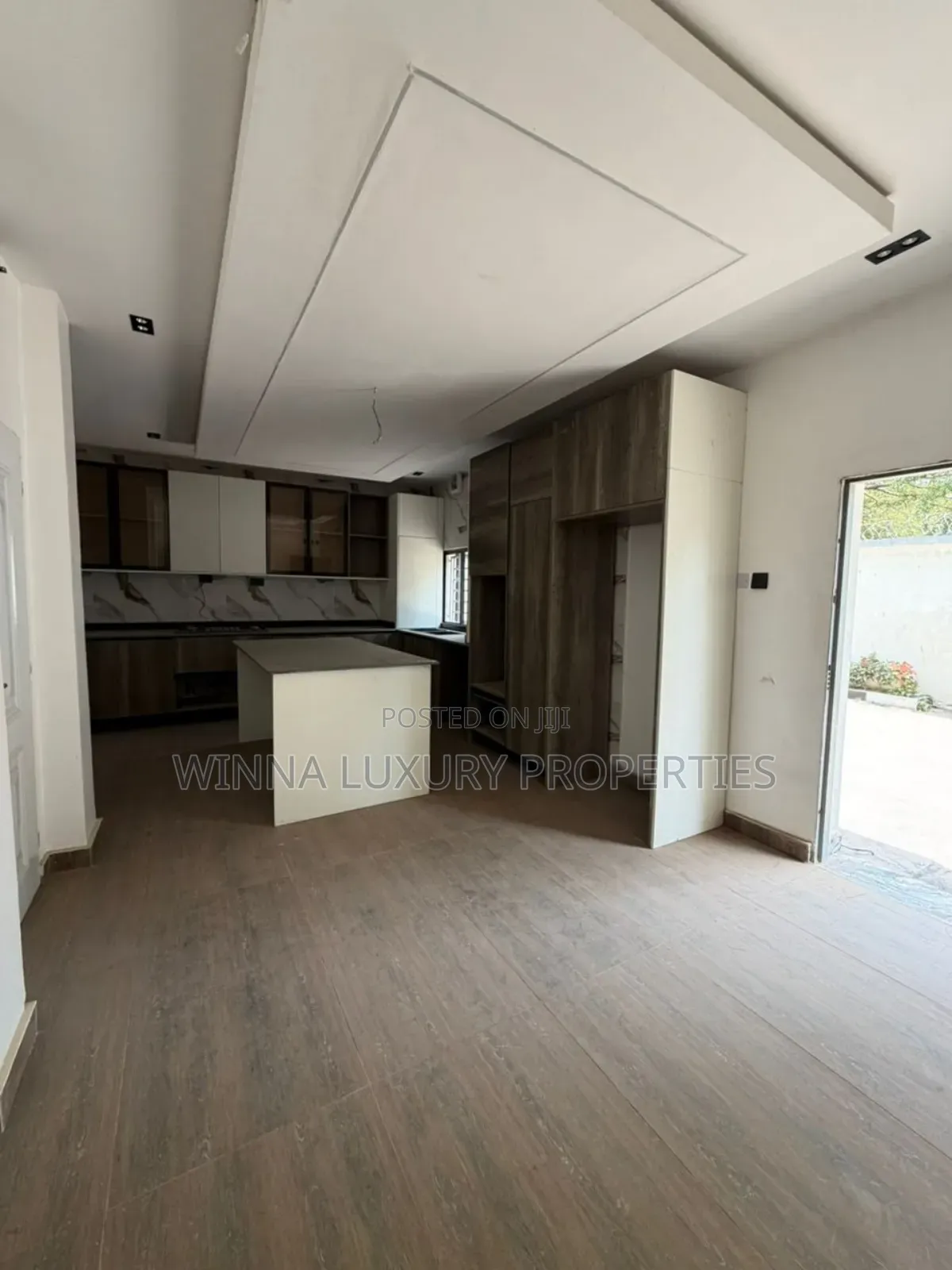 4bdrm Duplex in Gudu for sale