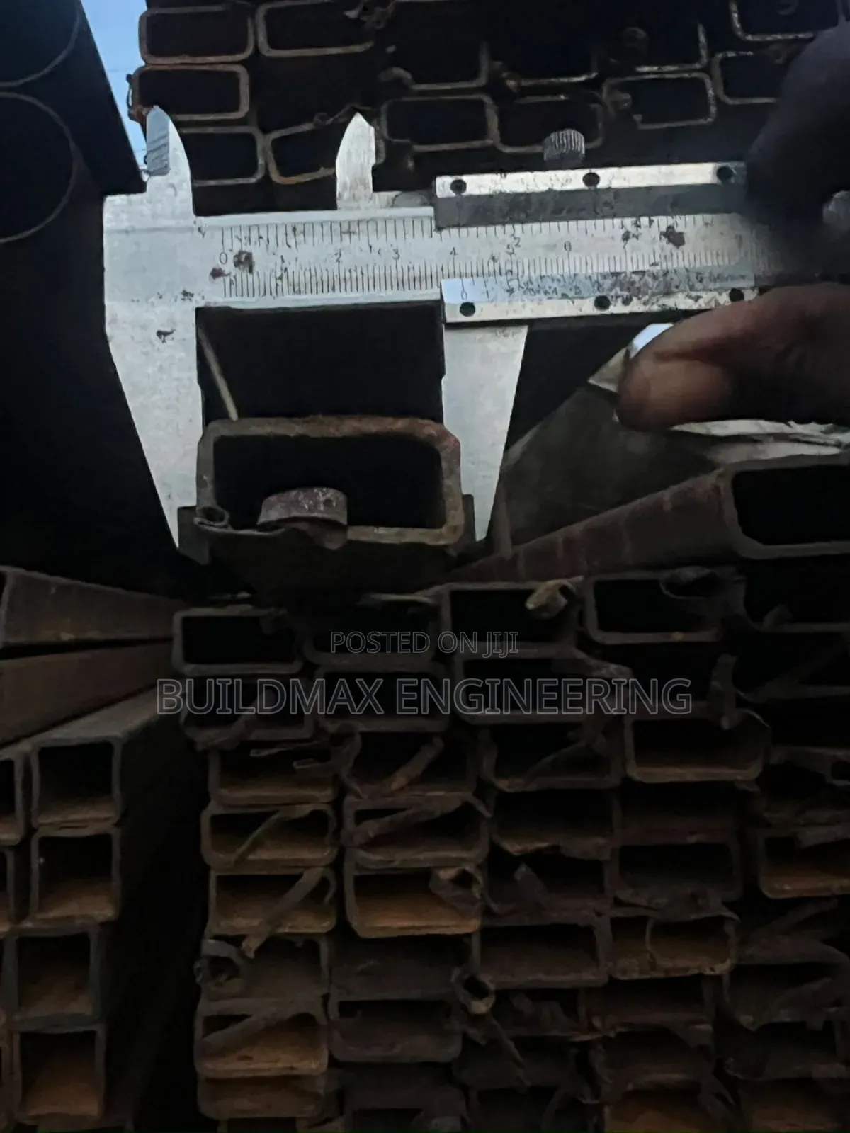 Square Pipe 40mmx 20mmx2mm