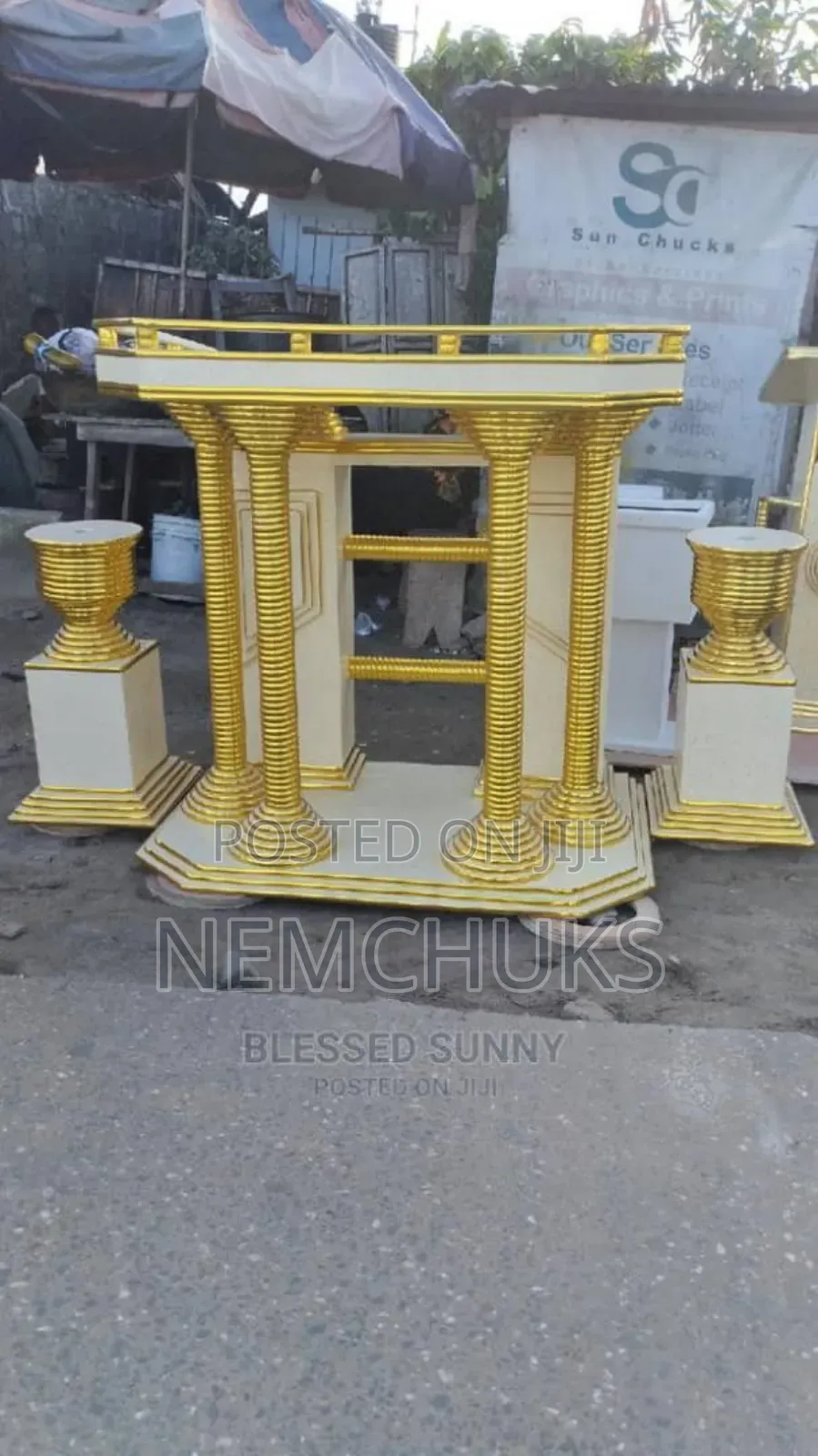 Executive Four - Pillars Pulpit Stand With 2 Flower Vases