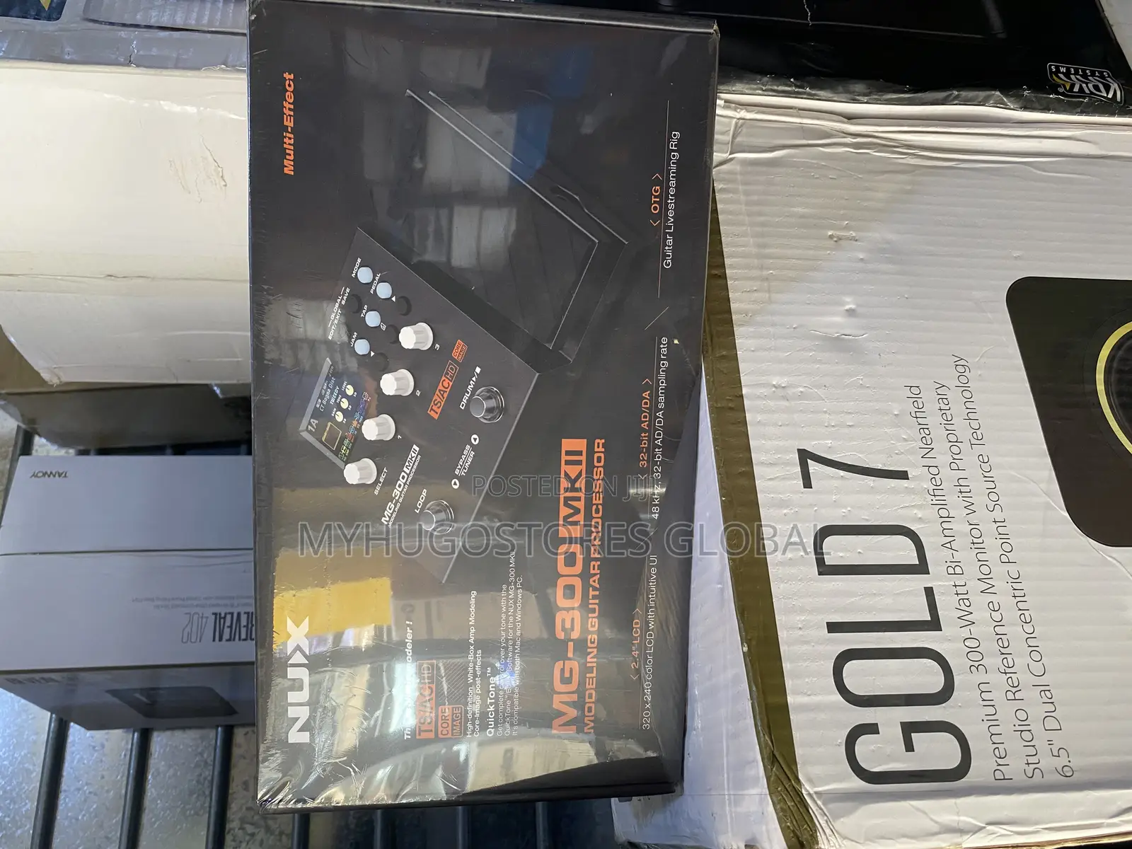 Nux Mg-300 Multi Effects Pedal