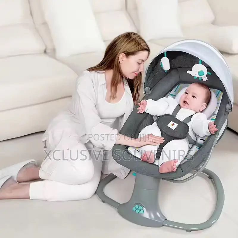 Mastela 3-in-1 Deluxe Multi-functional Bassinet/Swing