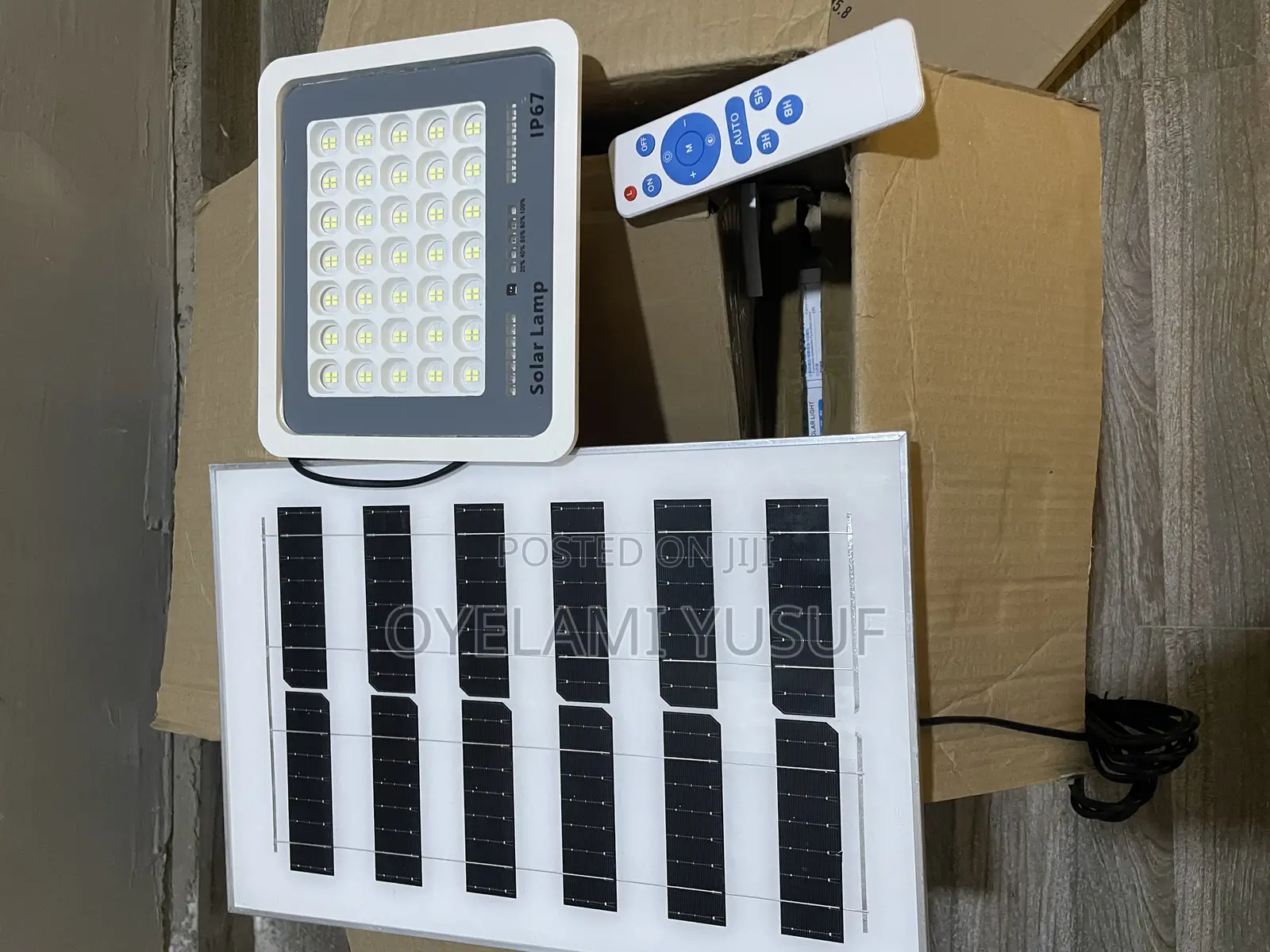 300 Watts Solar Flood Light