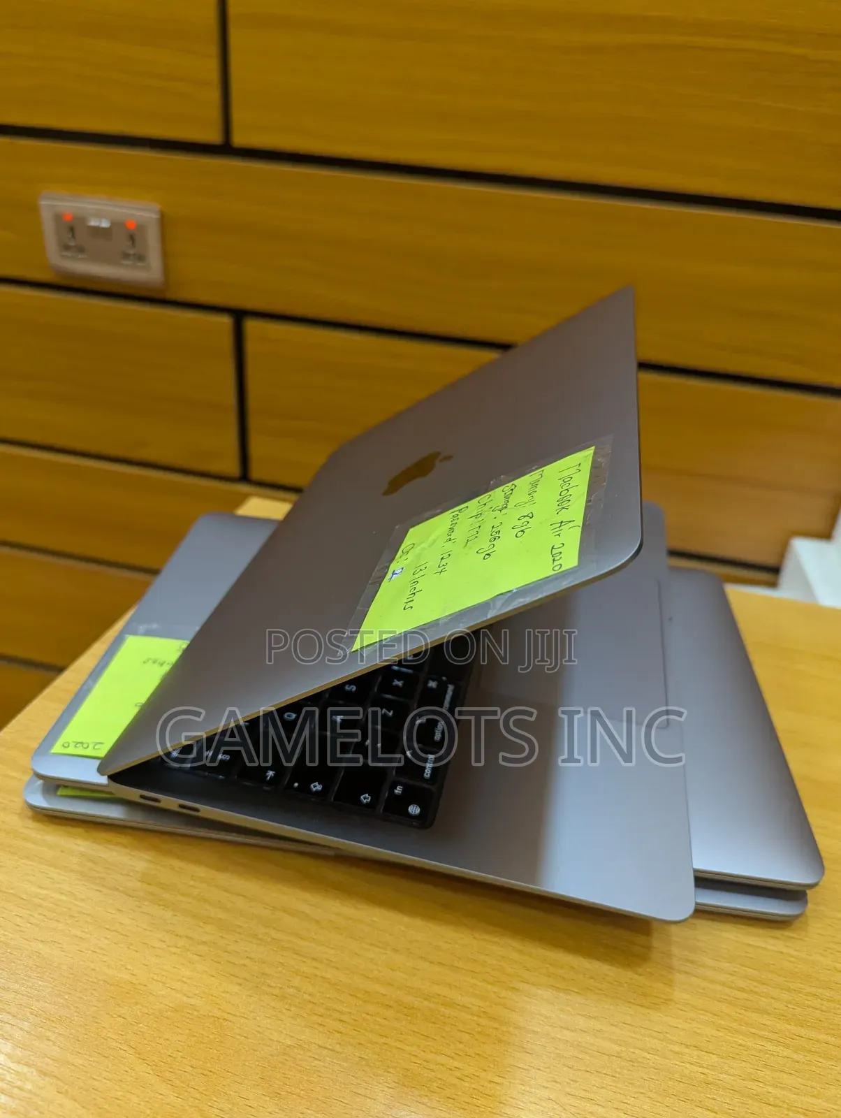Laptop Apple MacBook Air 2020 M1 8GB Apple M1 SSD 256GB