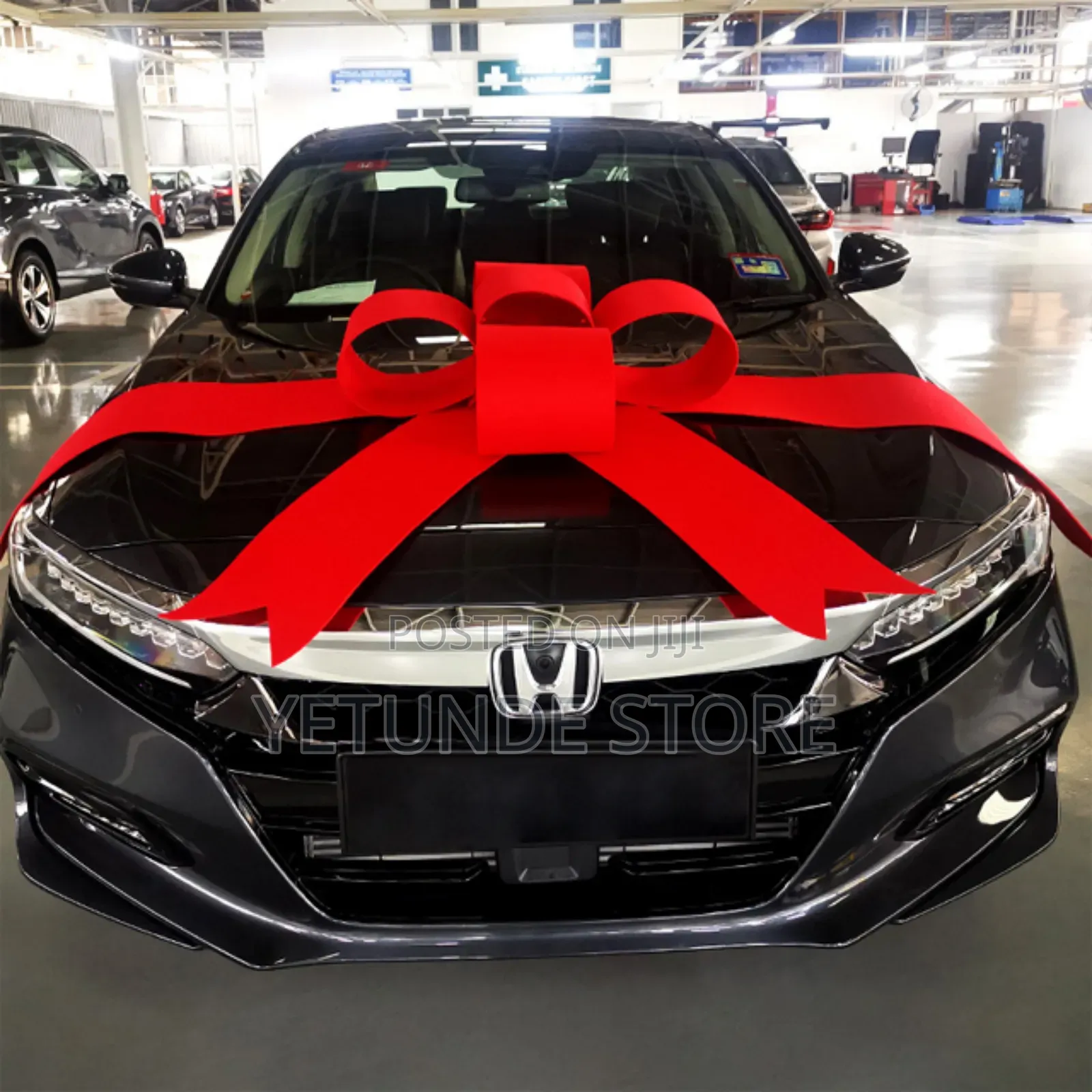 Round Red Felt Car Ribbon