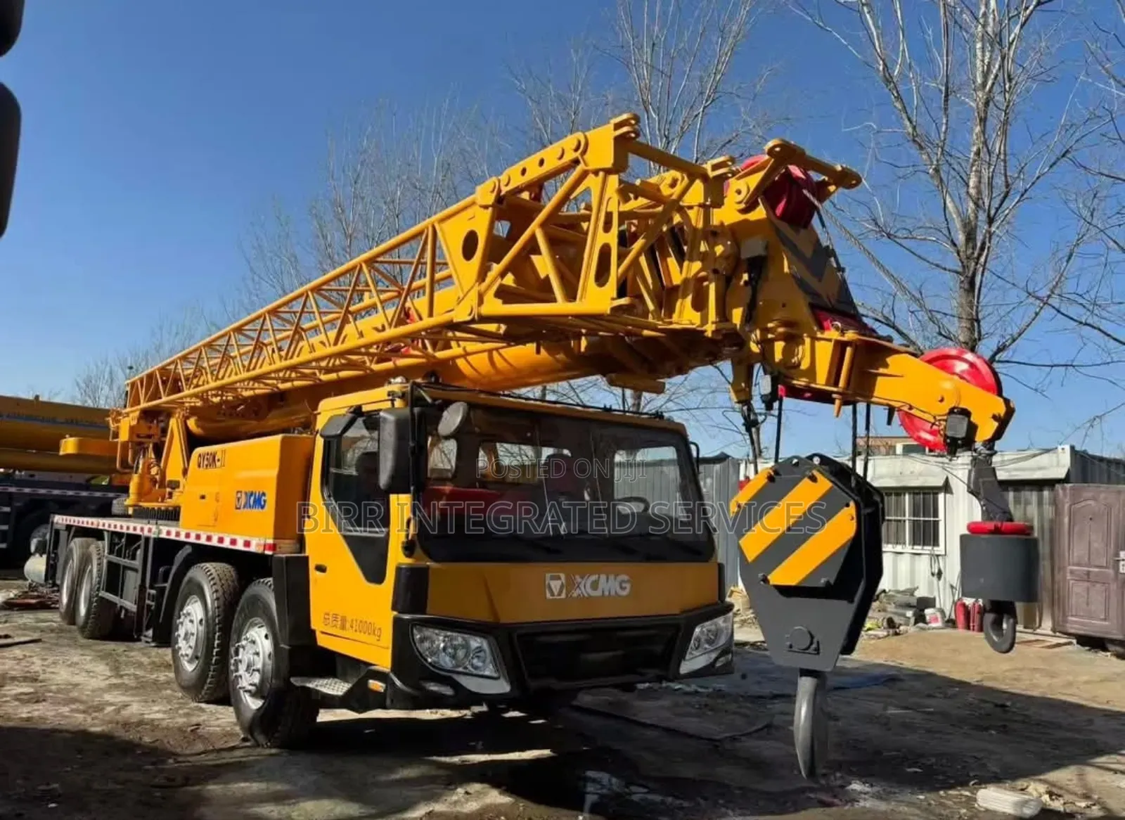 Crane, Payloader, Construction Equipment Rental