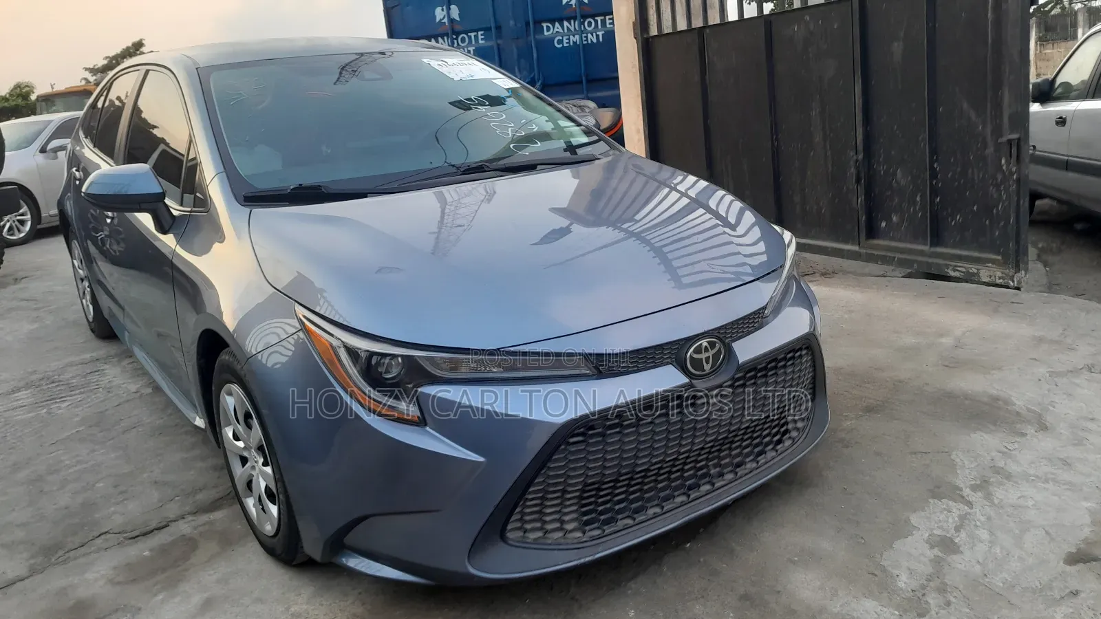 Toyota Corolla LE 2022 Blue