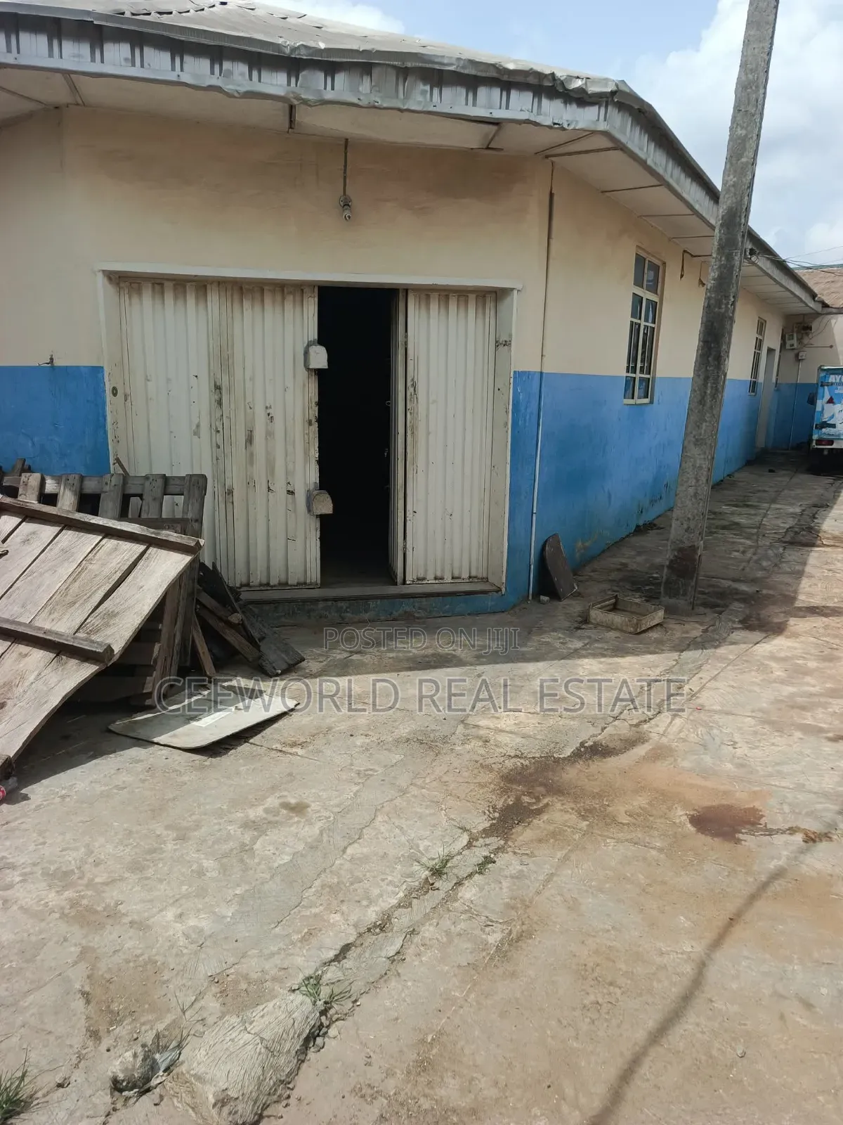 Mini Warehouse With Office at Orita Challenge Ibadan