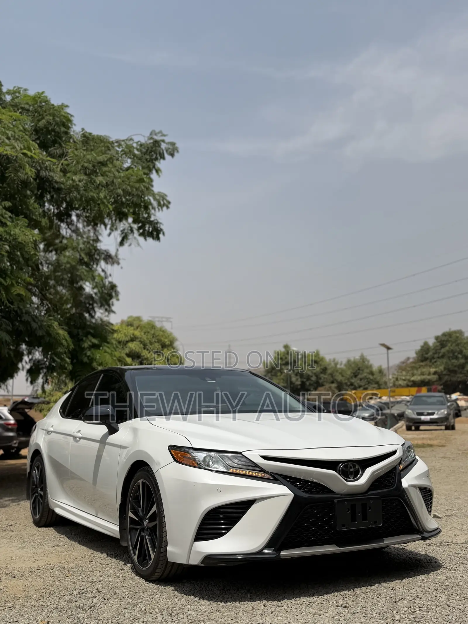 Toyota Camry XSE FWD (2.5L 4cyl 8AM) 2018 White