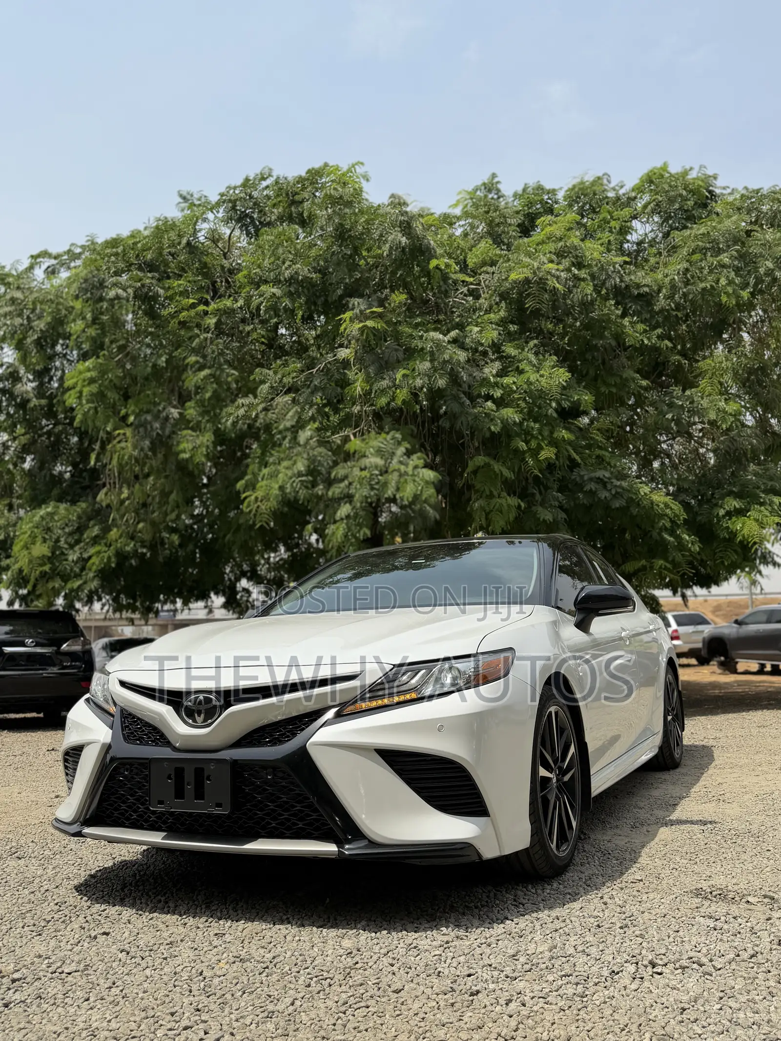 Toyota Camry XSE FWD (2.5L 4cyl 8AM) 2018 White