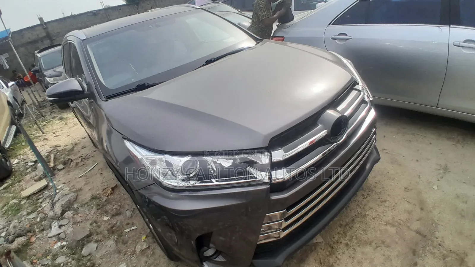 Toyota Highlander Limited 4dr SUV AWD (3.5L 6cyl 6A) 2015 Gray
