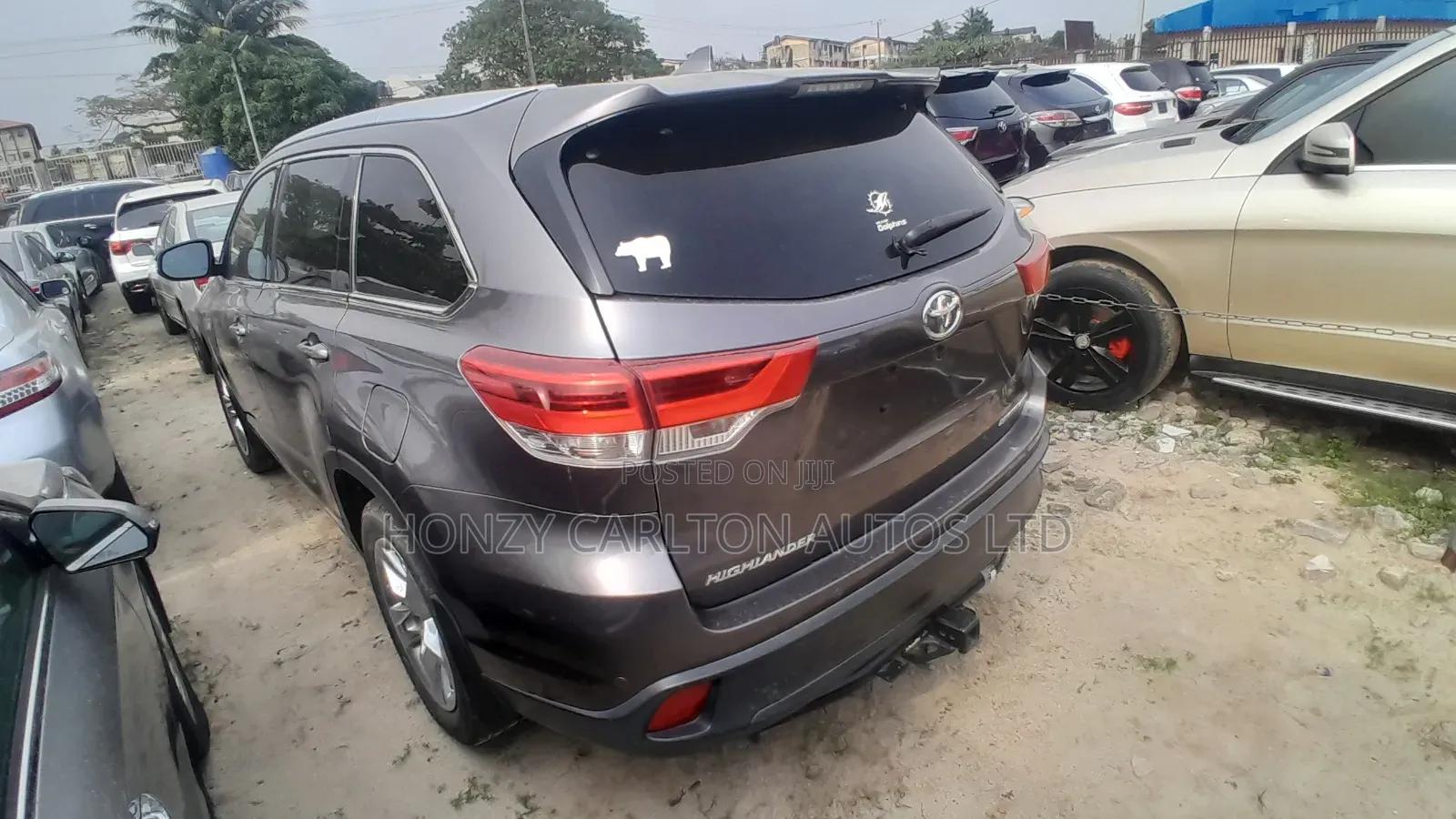 Toyota Highlander Limited 4dr SUV AWD (3.5L 6cyl 6A) 2015 Gray