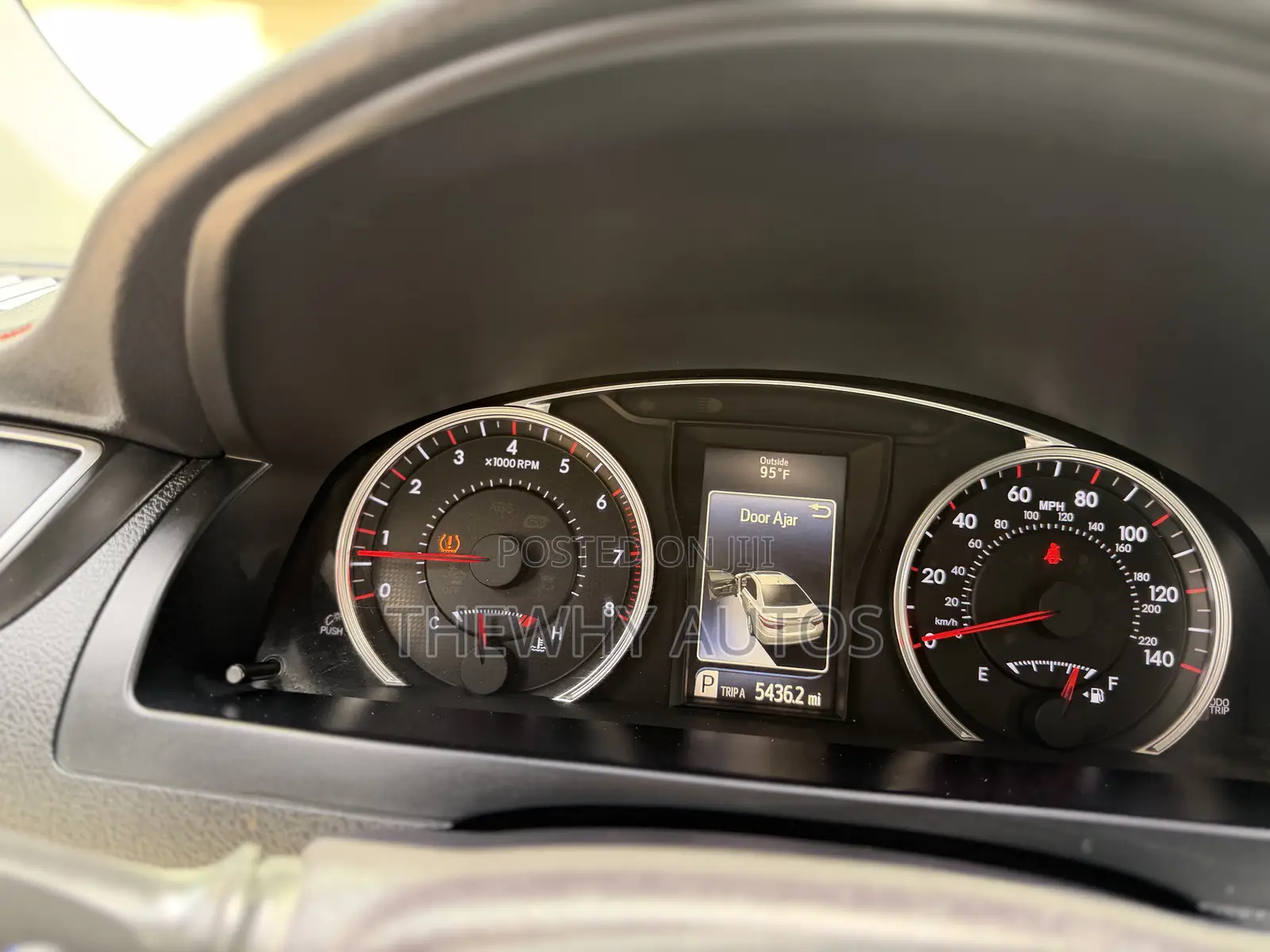 Toyota Camry SE 4dr Sedan (2.5L 4cyl 6A) 2015 Gray
