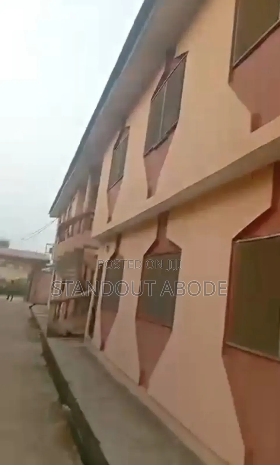 3bdrm Block of Flats in In Mini Estate for sale