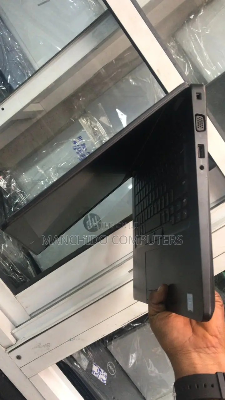 Laptop Dell Latitude 5490 8GB Intel Core i5 SSD 256GB