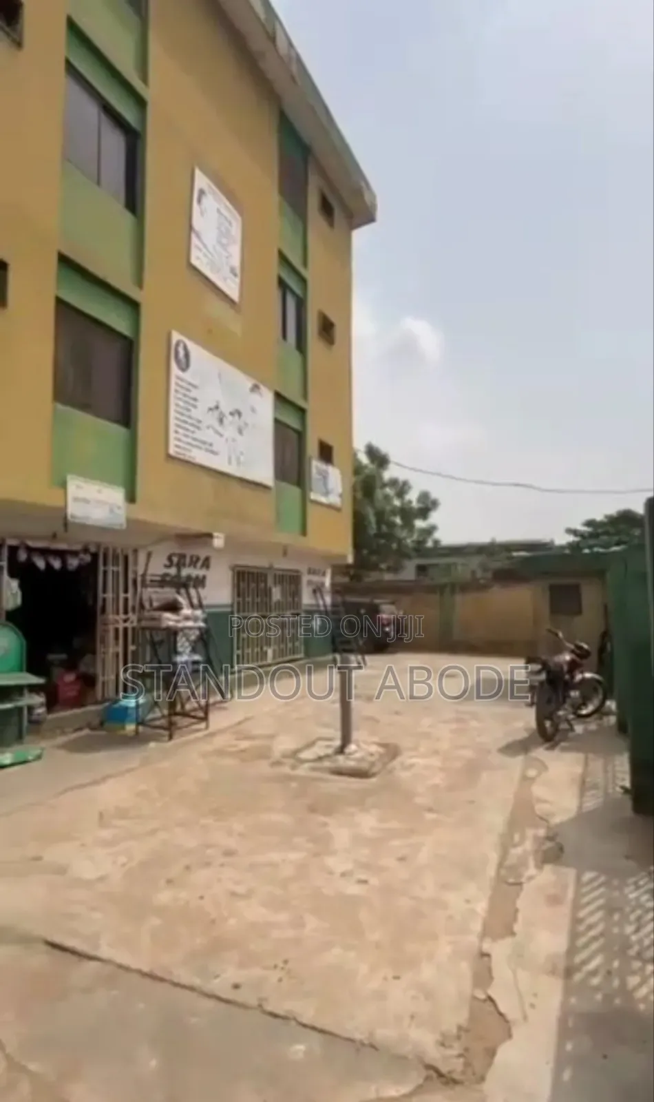 3bdrm Block of Flats in Ijaiye Ojokoro Lagos, Alagbado for sale