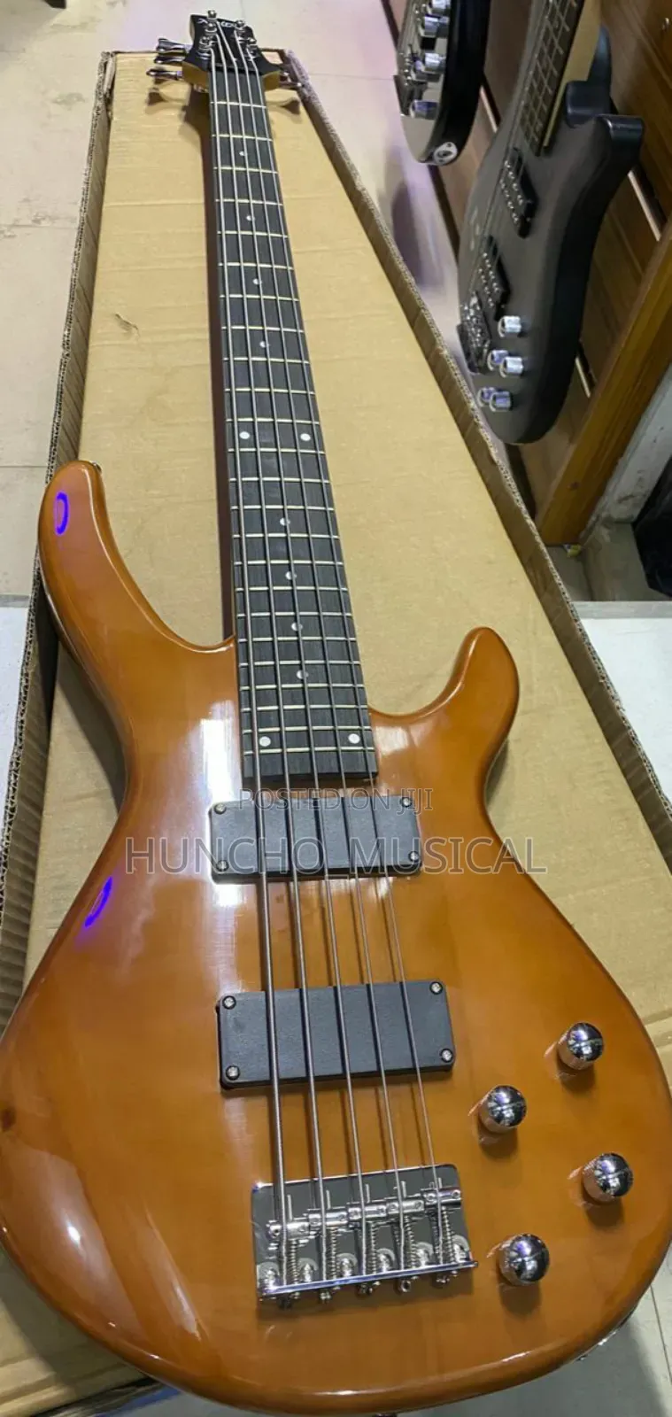 High Quality Base Guitar