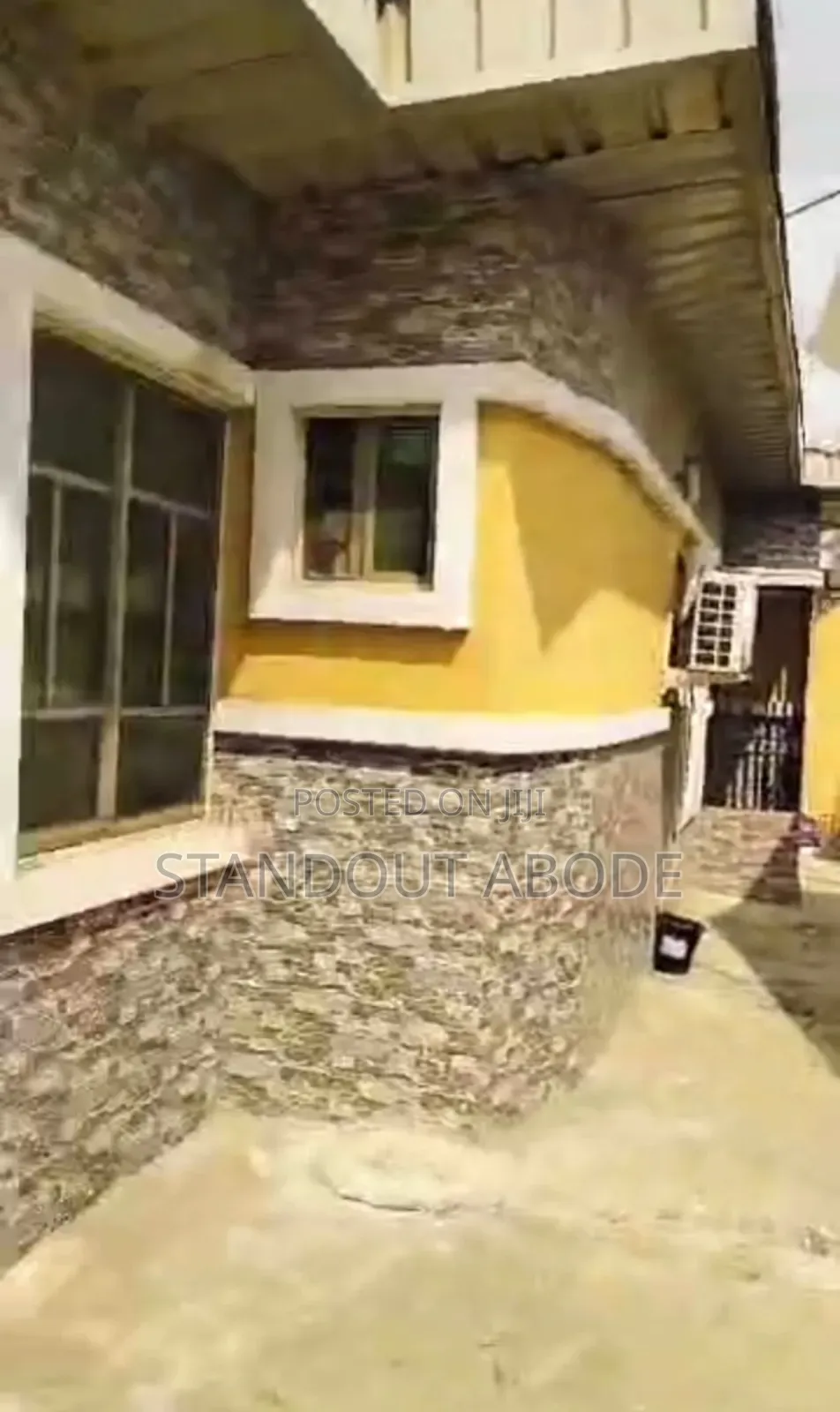 6bdrm Block of Flats in Good Location, Abule Egba for sale