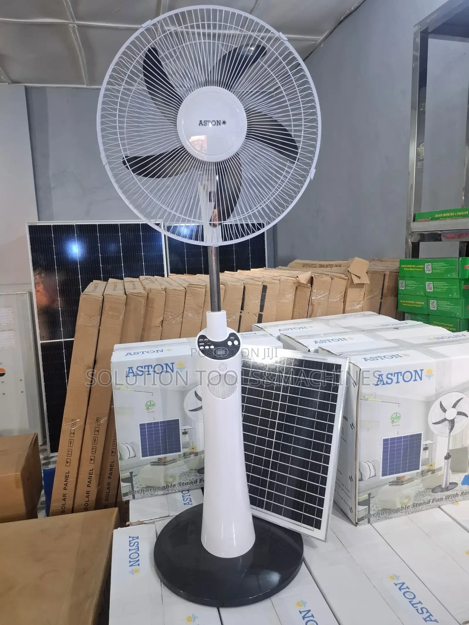 18inches Solar Rechargeable Fan, Ac/Dc, Aston Fan