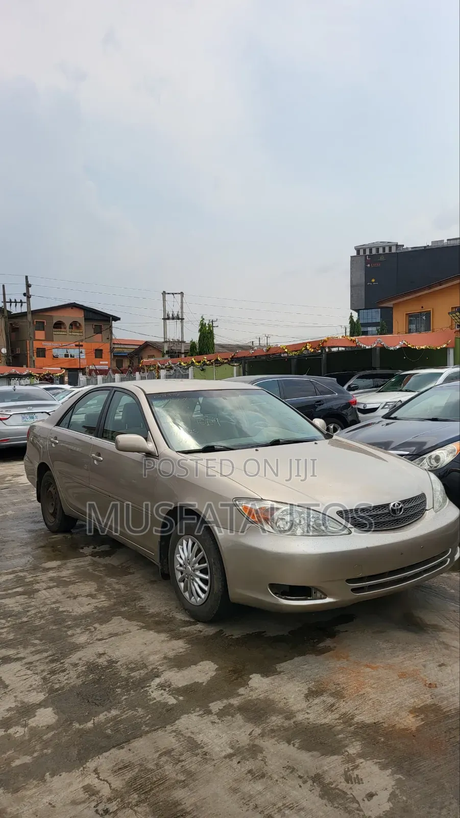 Toyota Camry 2003 Gold