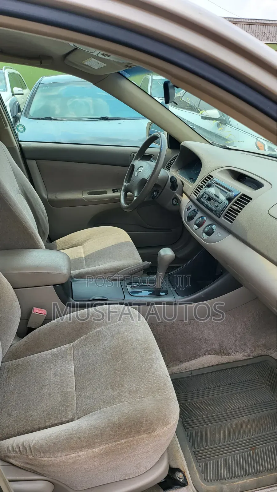 Toyota Camry 2003 Gold