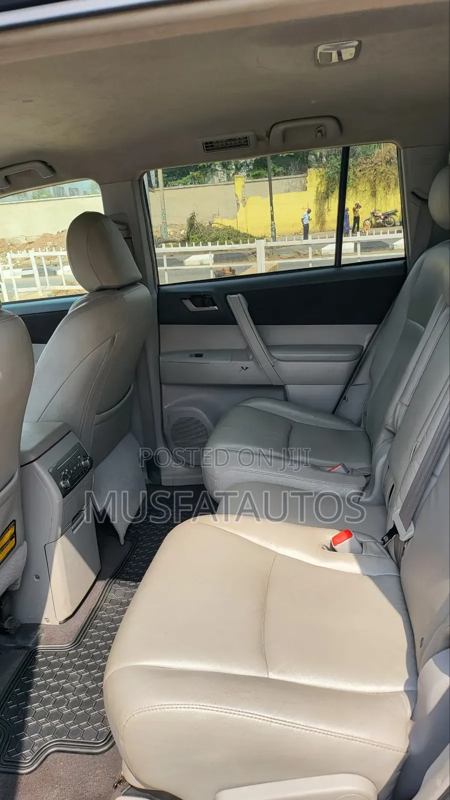 Toyota Highlander Limited 3.5l 4WD 2013 Gray