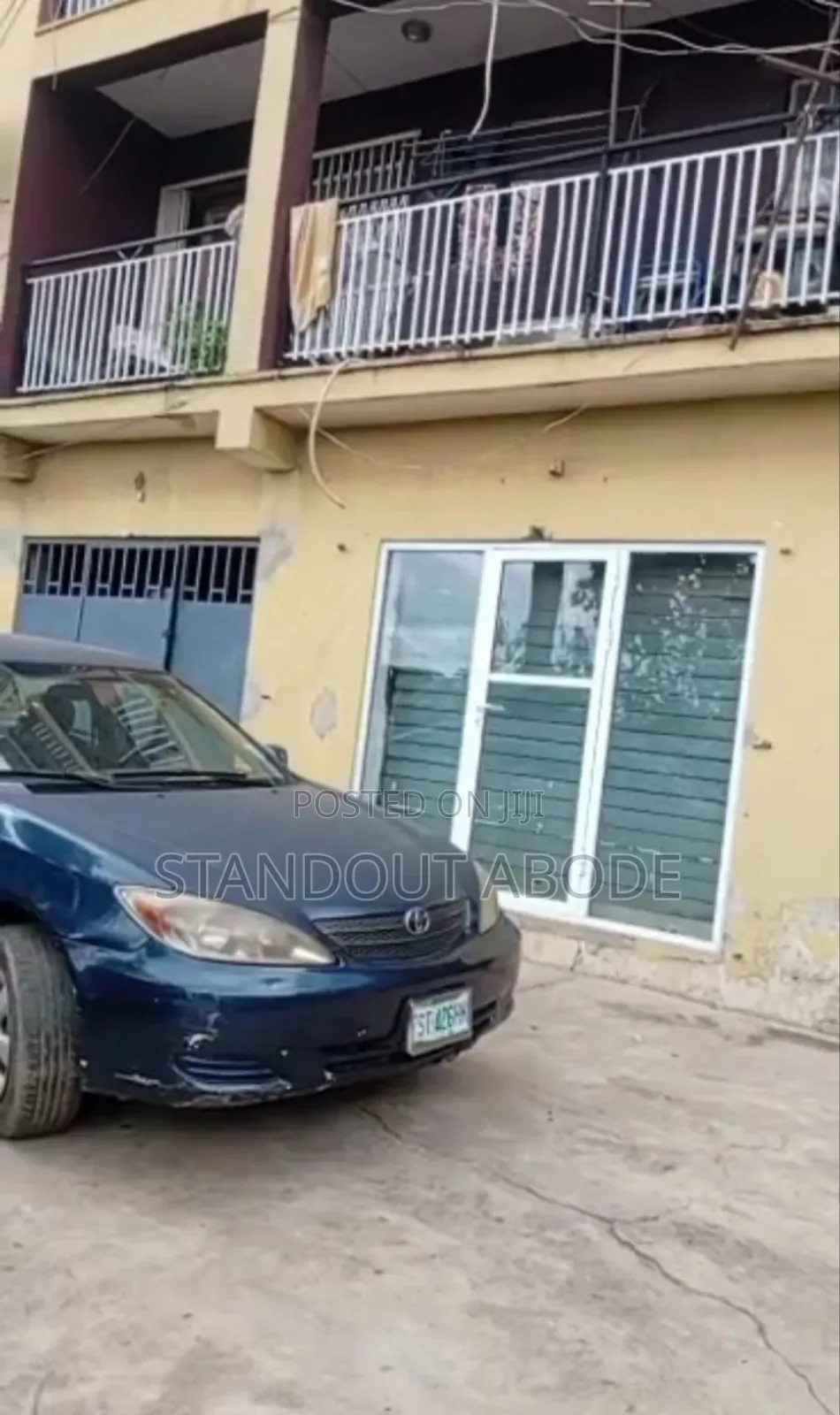 3bdrm Block of Flats in Secure Location, Akowonjo for sale