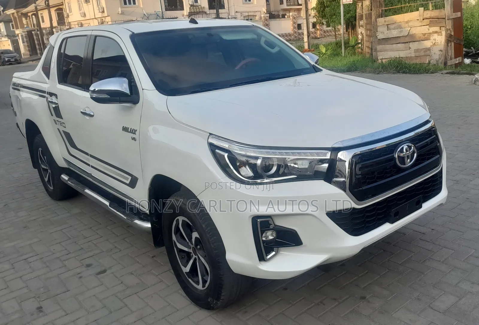 Toyota Hilux Revo Double Cab Petrol 2.7 AWD 2019 White