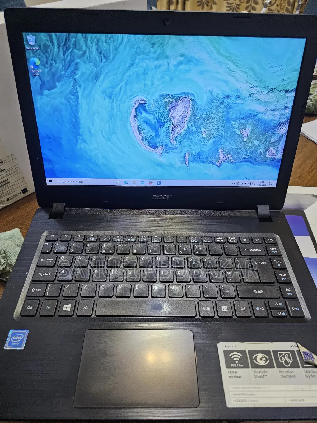 Laptop Acer Aspire 1 A114-31 4GB Intel Pentium eMMC 60GB