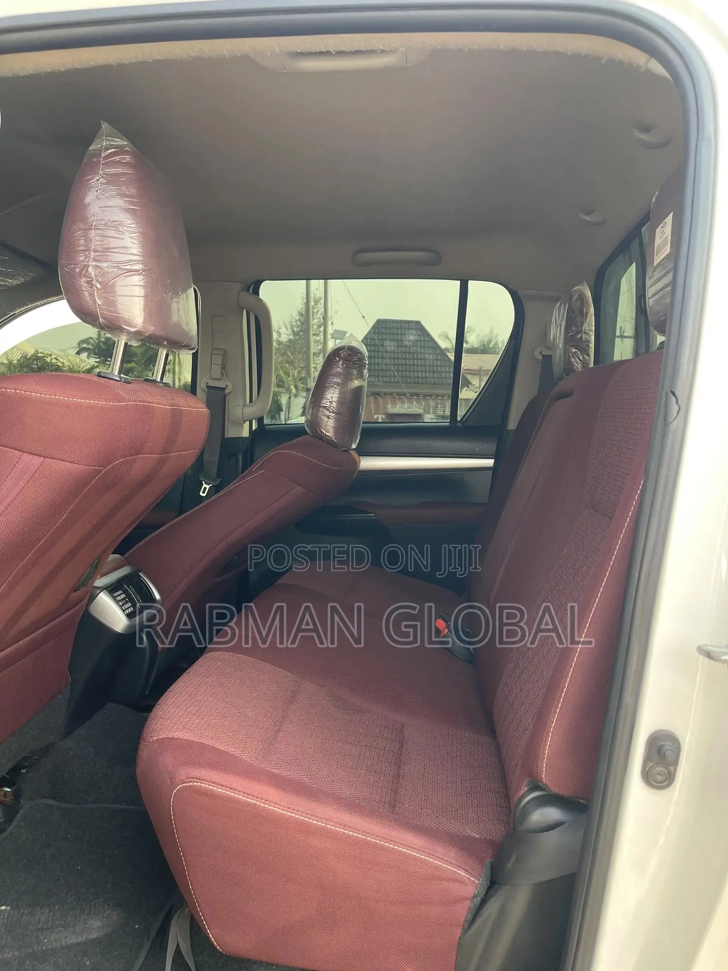 Toyota Hilux Revo Double Cab Petrol 2.7 RWD 2021 White