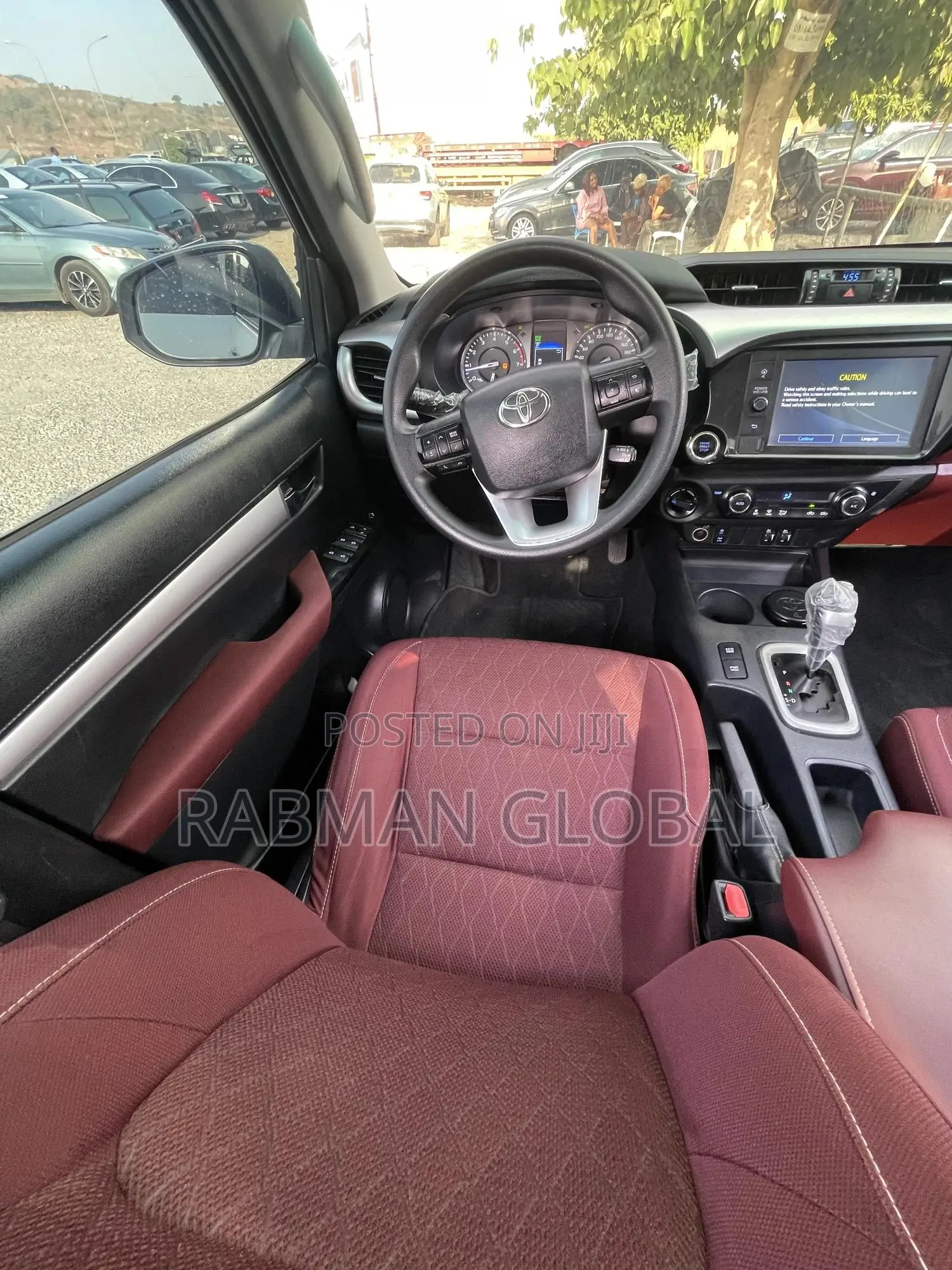 Toyota Hilux Revo Double Cab Petrol 2.7 RWD 2021 White