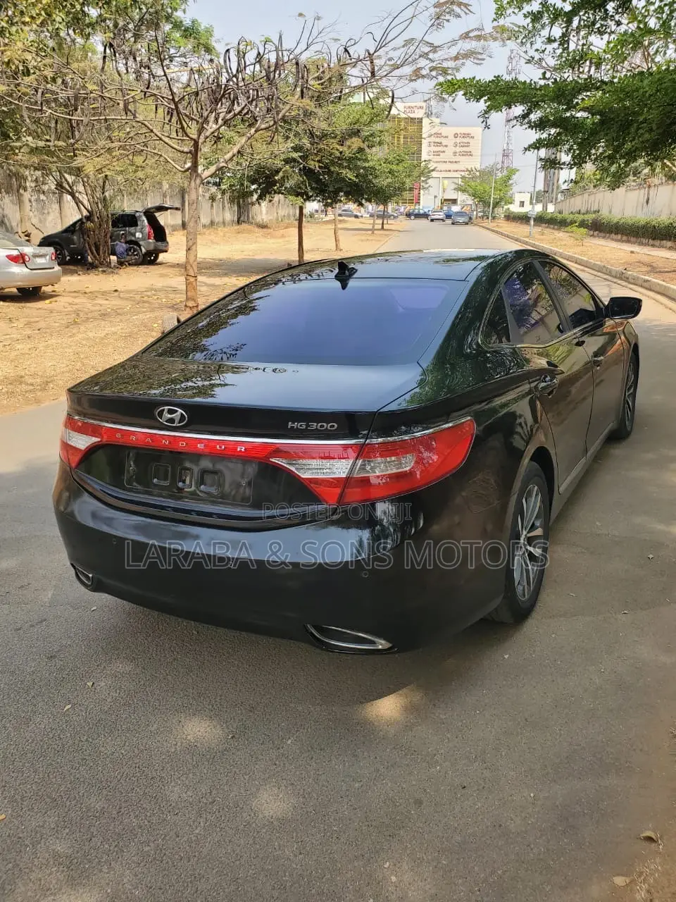 Hyundai Grandeur 2.2 CRDi 2012 Matt Black