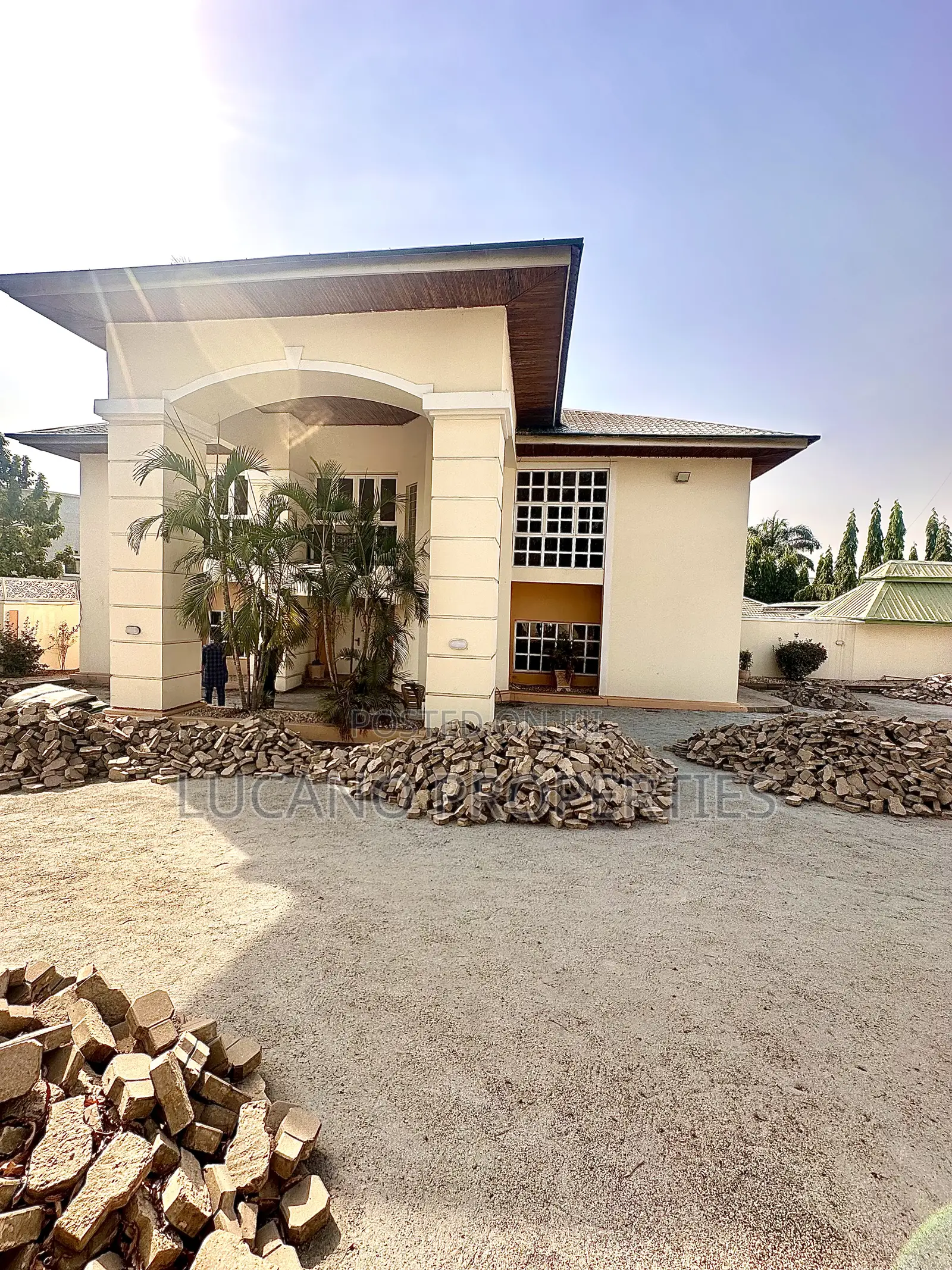 5bdrm Duplex in Wuse District for rent