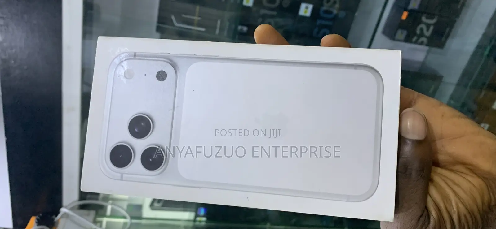 New Apple iPhone 17 Pro Max 512 GB White