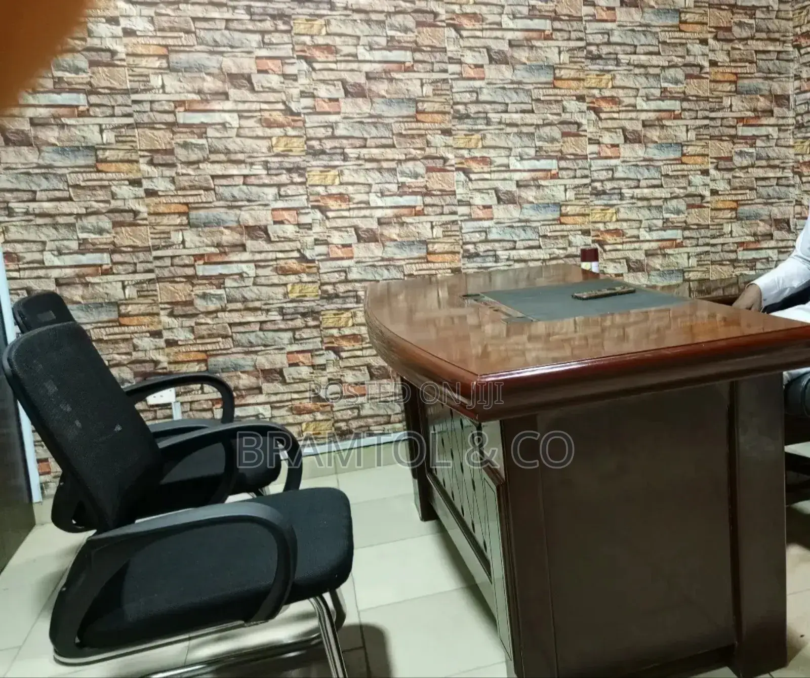 23sqm Shop or Office Space for Sale in Durumi by Area 3 Junction