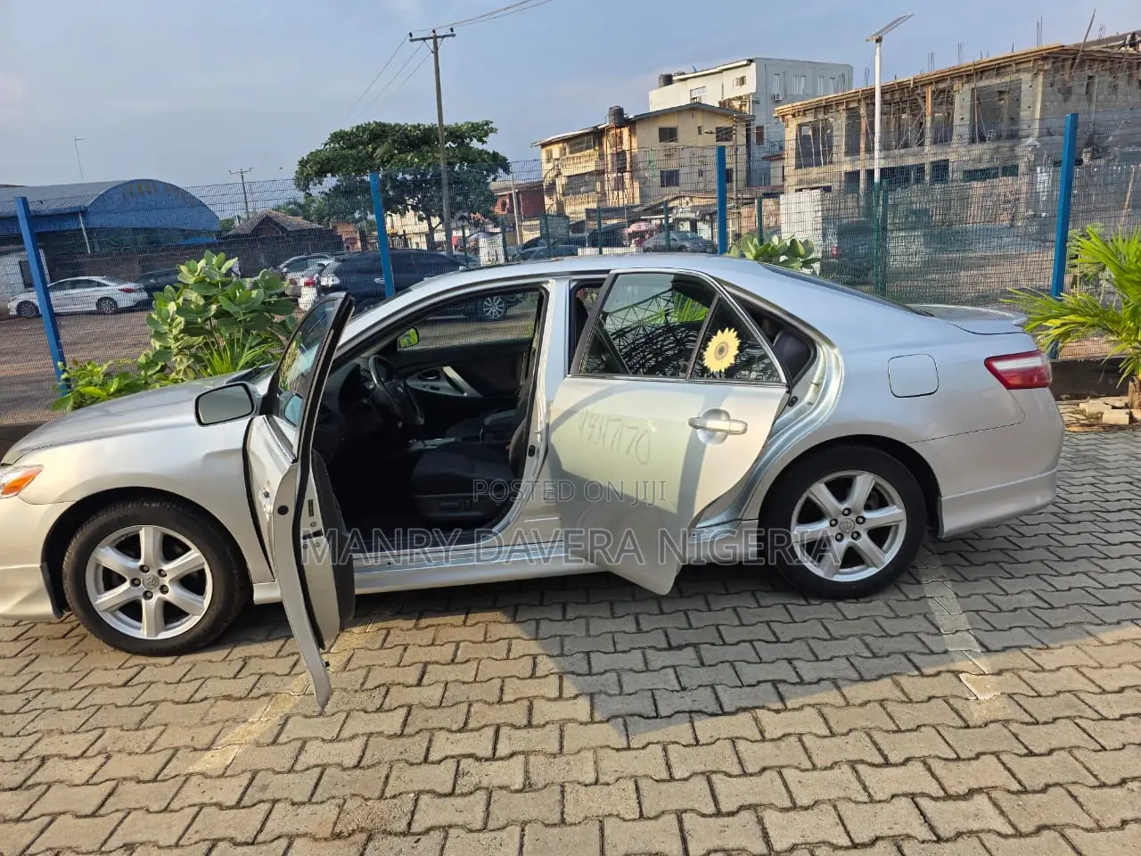 Toyota Camry 2009 Silver